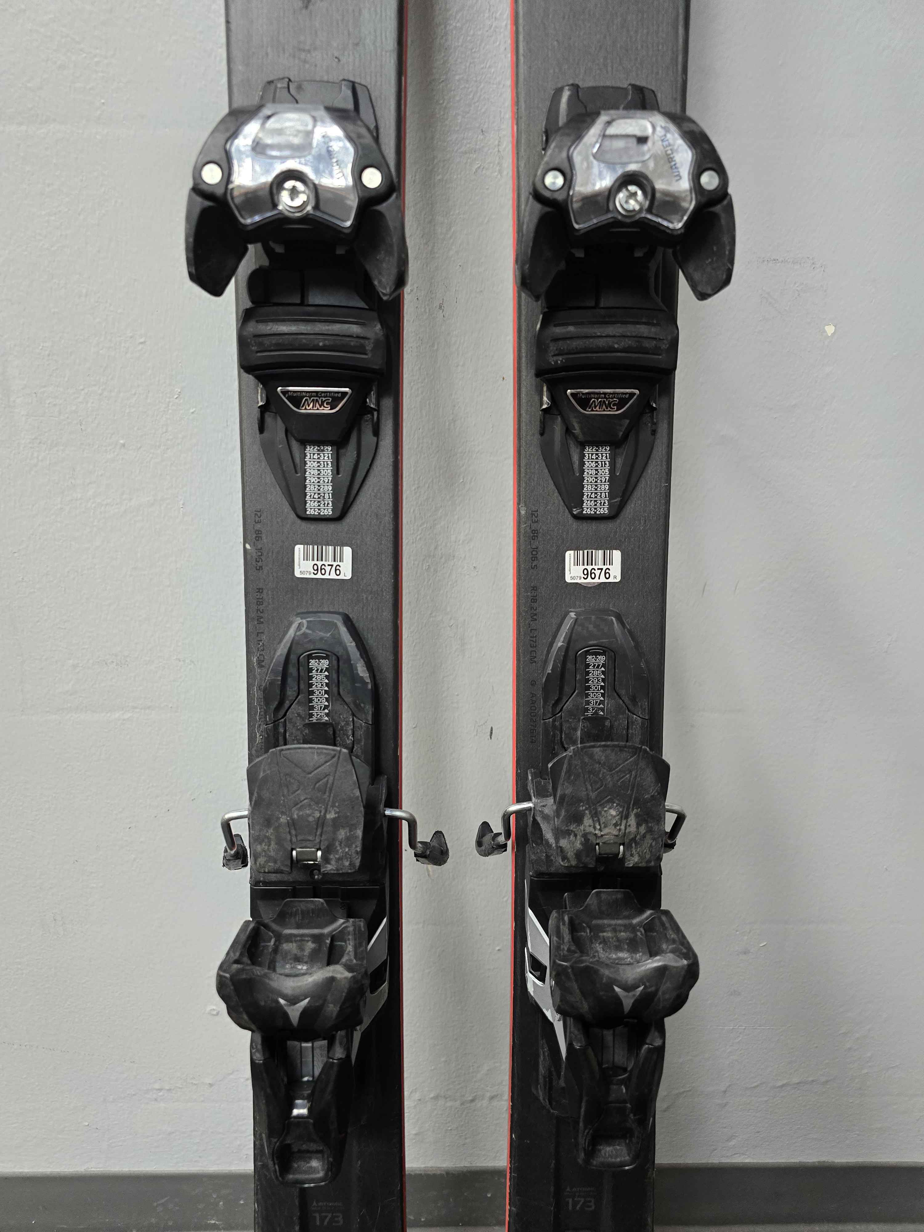 Used Atomic Vantage 86 TI 173cm Skis w/ Atomic Warden 13 Demo Binding