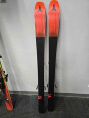 Used Atomic Maverick 88Ti 161cm Skis w/ Atomic Warden 13 Demo Binding