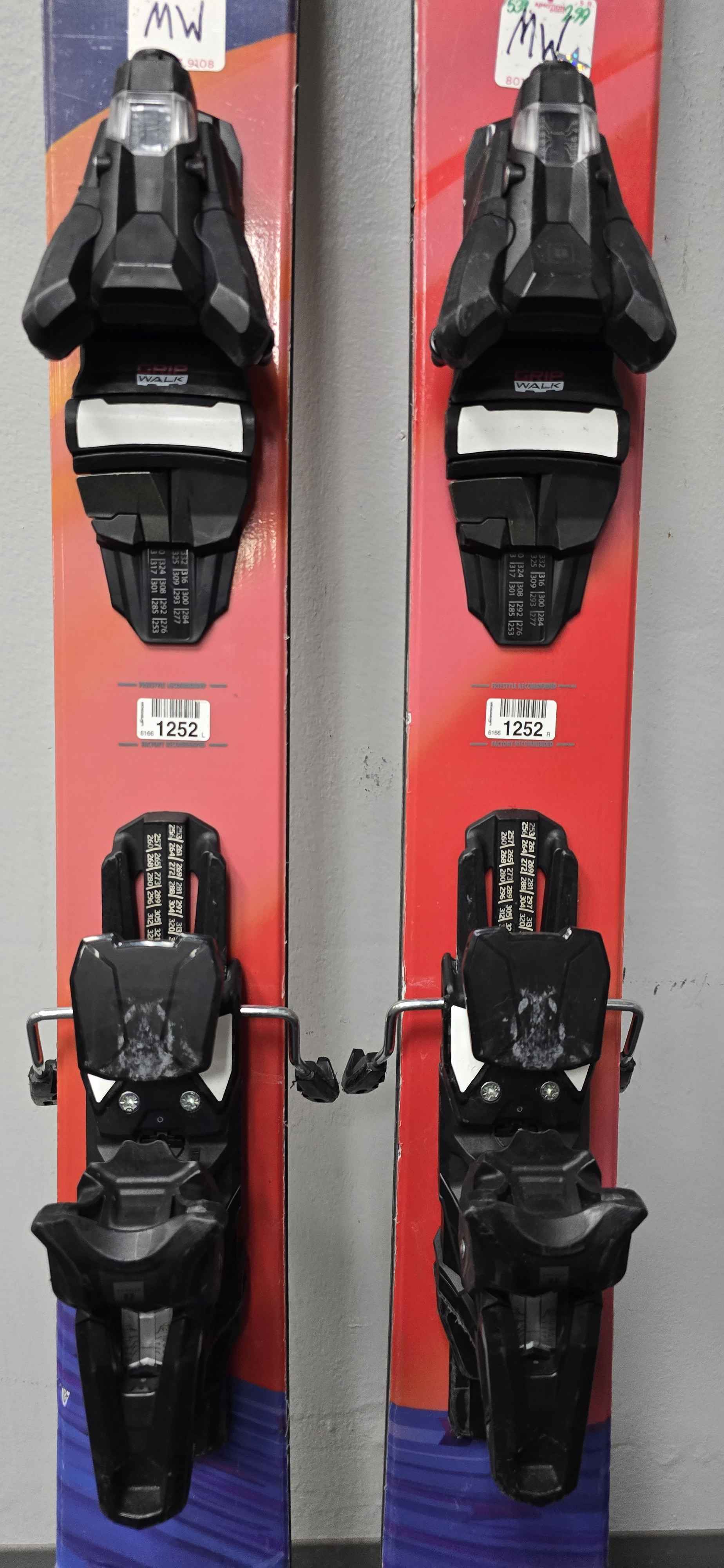 Used Armada ARV 100 172cm w/ Armada Strive 13 Demo Bindings