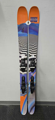 Used Armada ARV 106 164cm w/ Armada Strive 11 Adjustable bindings