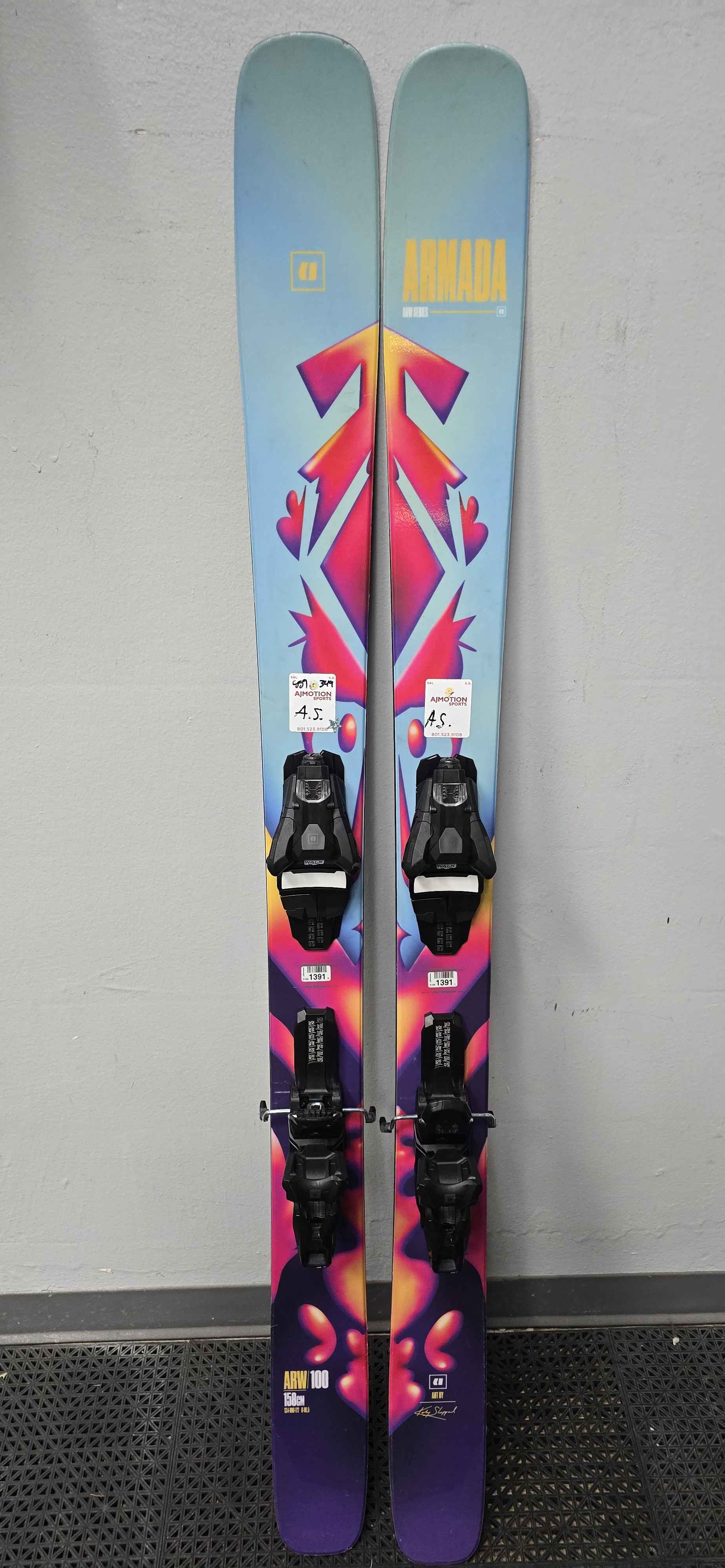 Used Armada ARW 100 158cm w/ Armada Strive 11 Demo Bindings