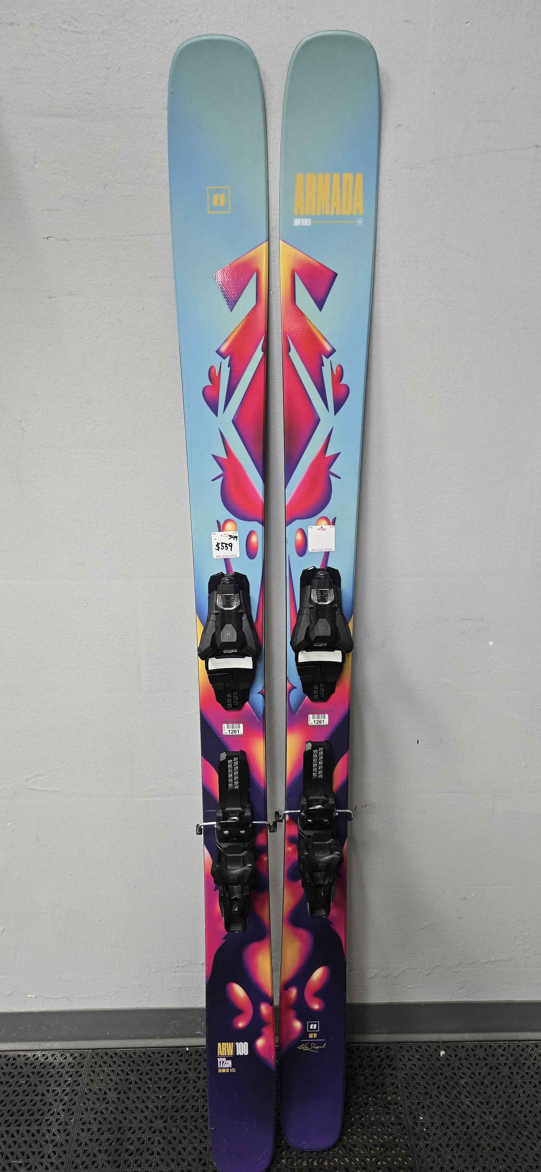 Used Armada ARW 100 172cm w/ Armada Strive 11 Adjustable bindings