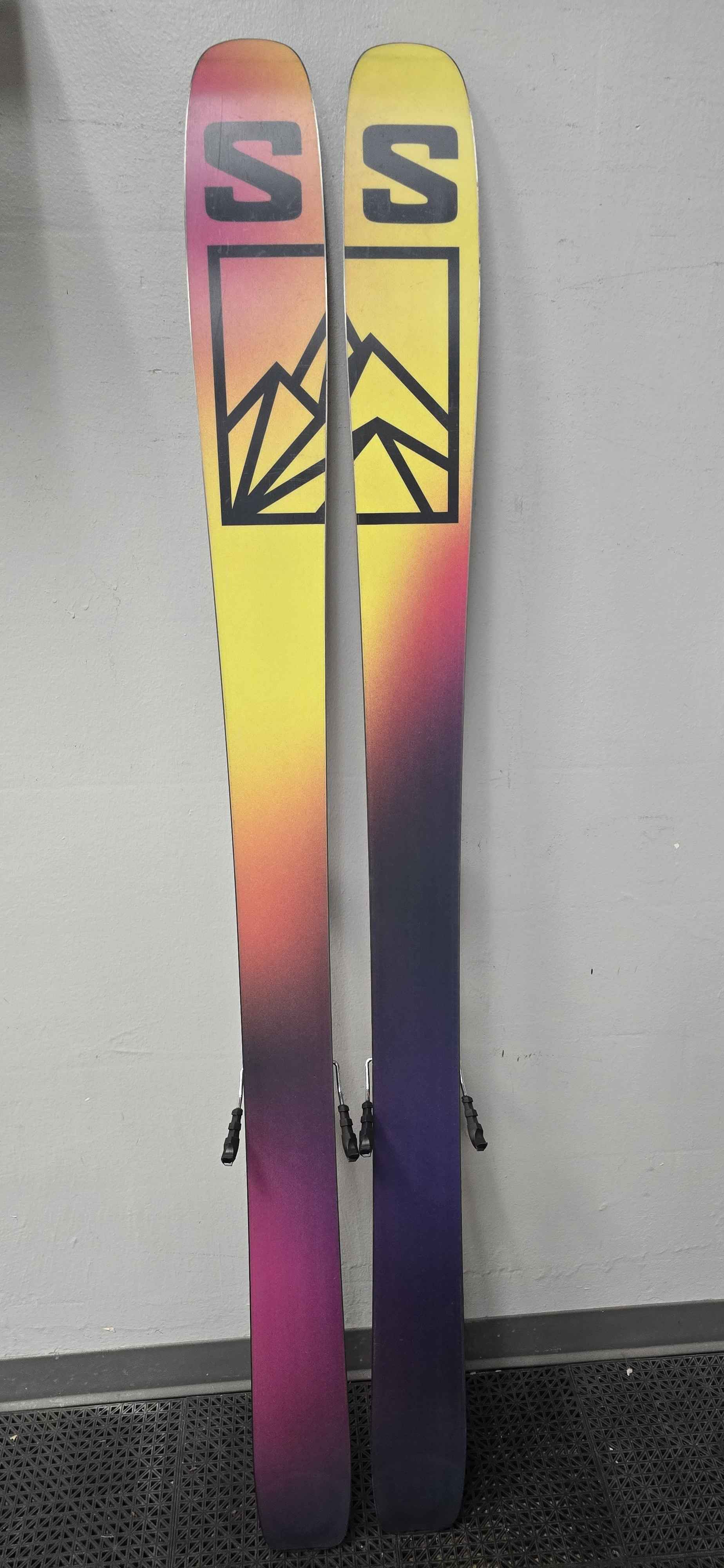 Used Salomon QST 106 181cm w/ Tyrolia Attack 14 Adjustable Bindings