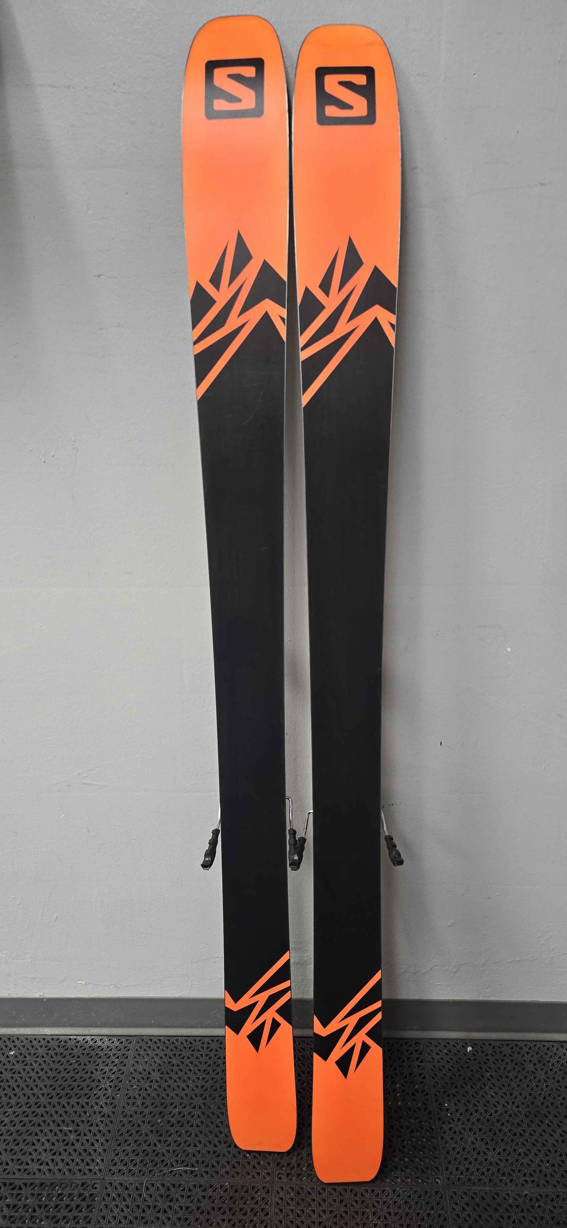 Used Salomon QST 106 181cm w/ Tyrolia Attack 14 Adjustable Bindings