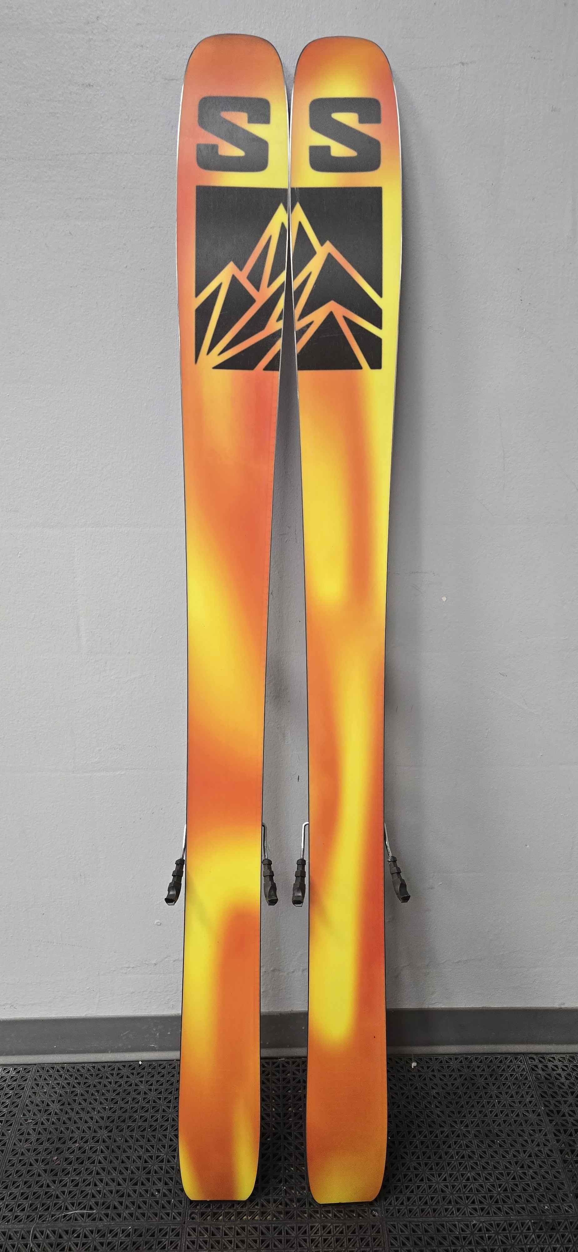 Used Salomon QST OneOsix 165cm w/ Tyrolia Attack 14 Adjustable Bindings