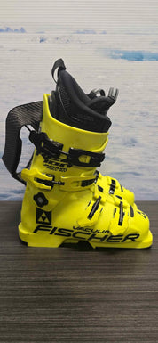 Used Junior Fischer RC4 100 Vacuum Full Fit 23.5MP Ski Boot