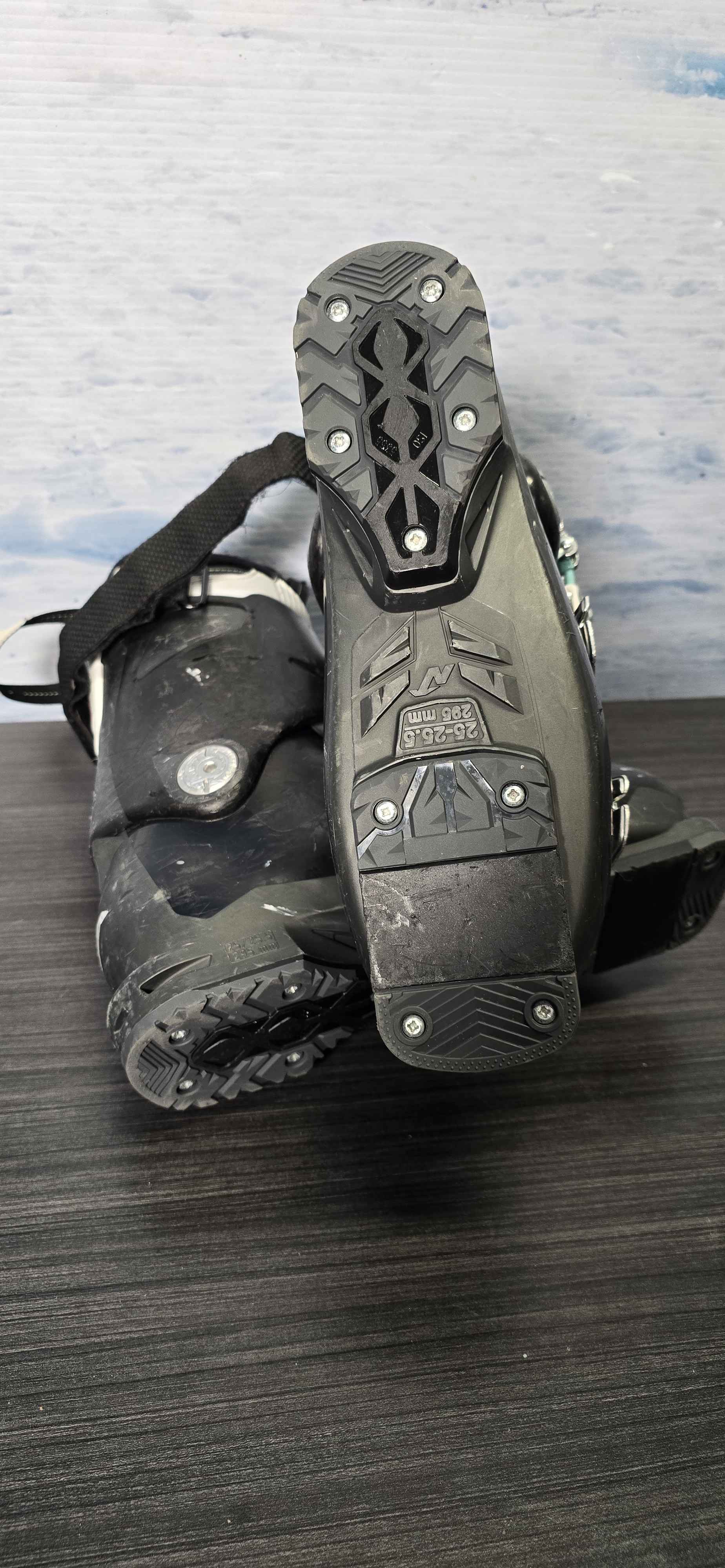 Used Womens Nordica Sportmachine 75 WR 25.5MP Ski Boot