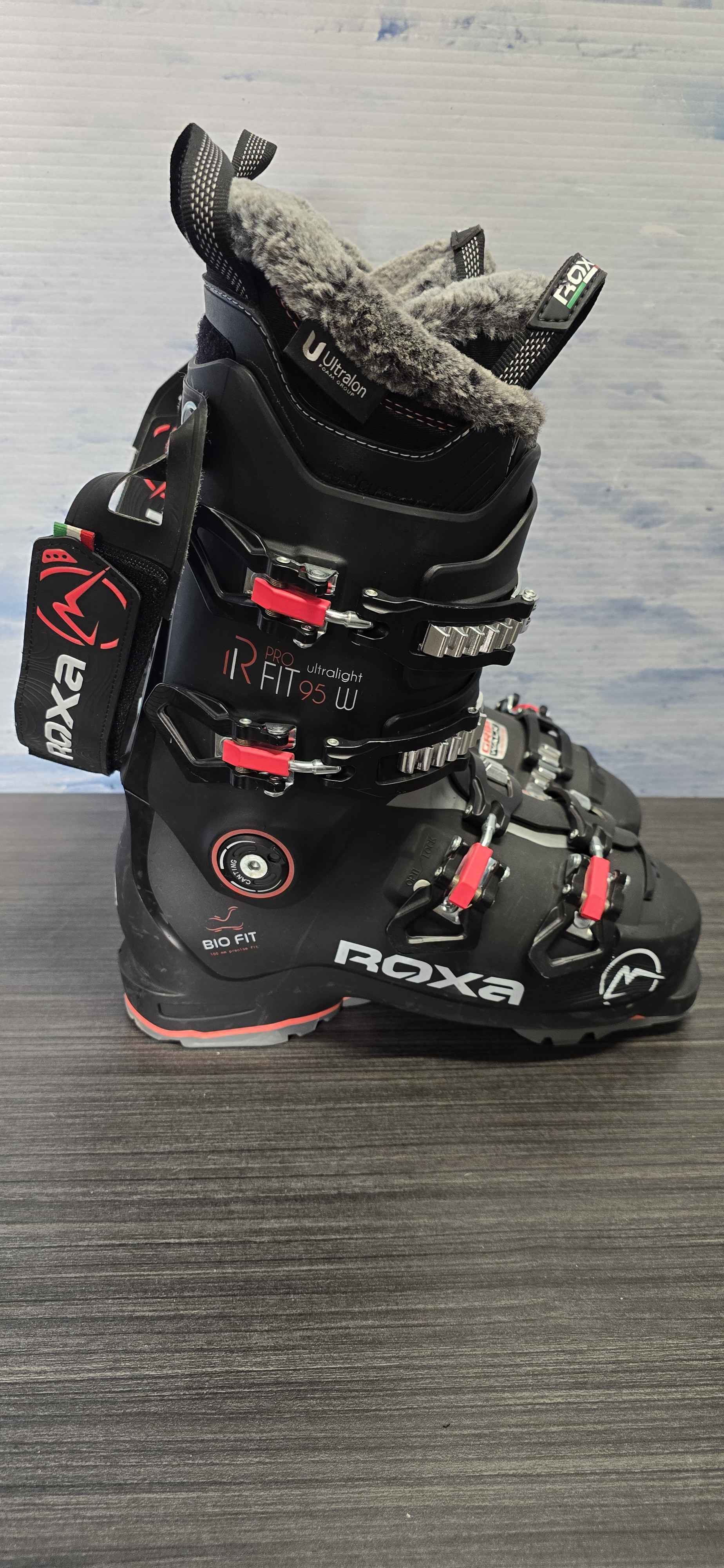 Used Womens Roxa R Fit Pro 95 25.5MP Ski Boot