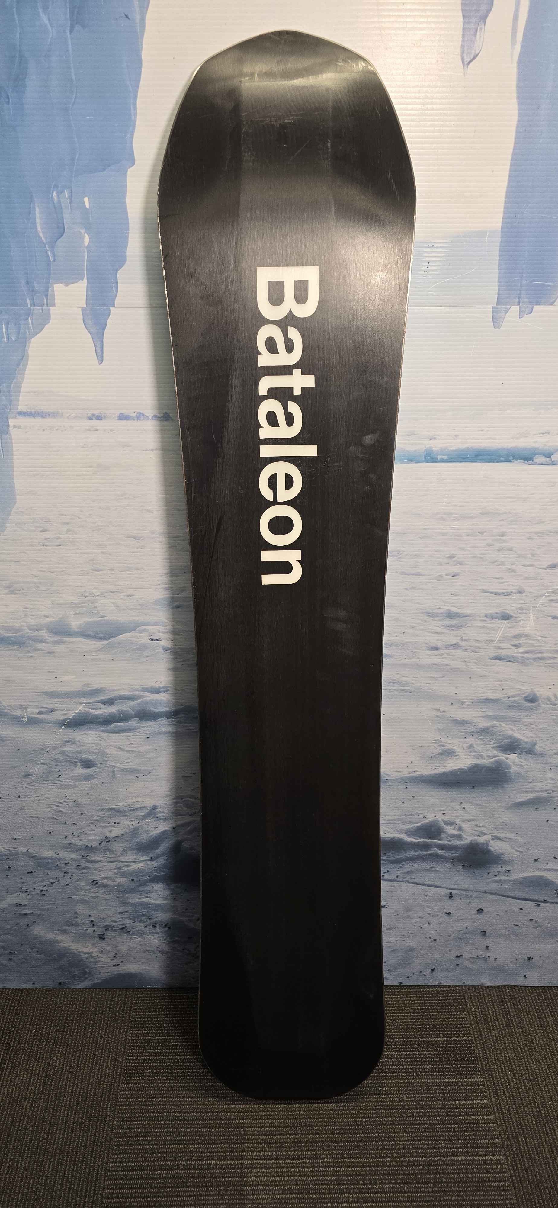 Used Bataleon Thunderstorm 154cm Snowboard