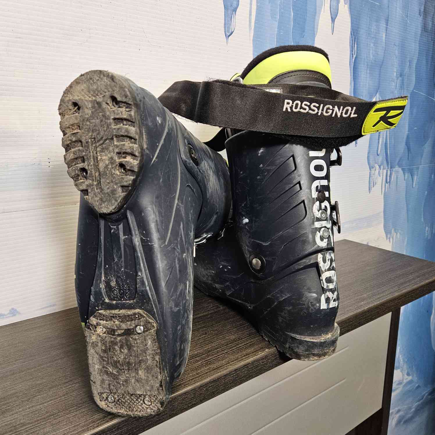 Used Rosignol Allspeed 100 Ski Boot 26.5MP