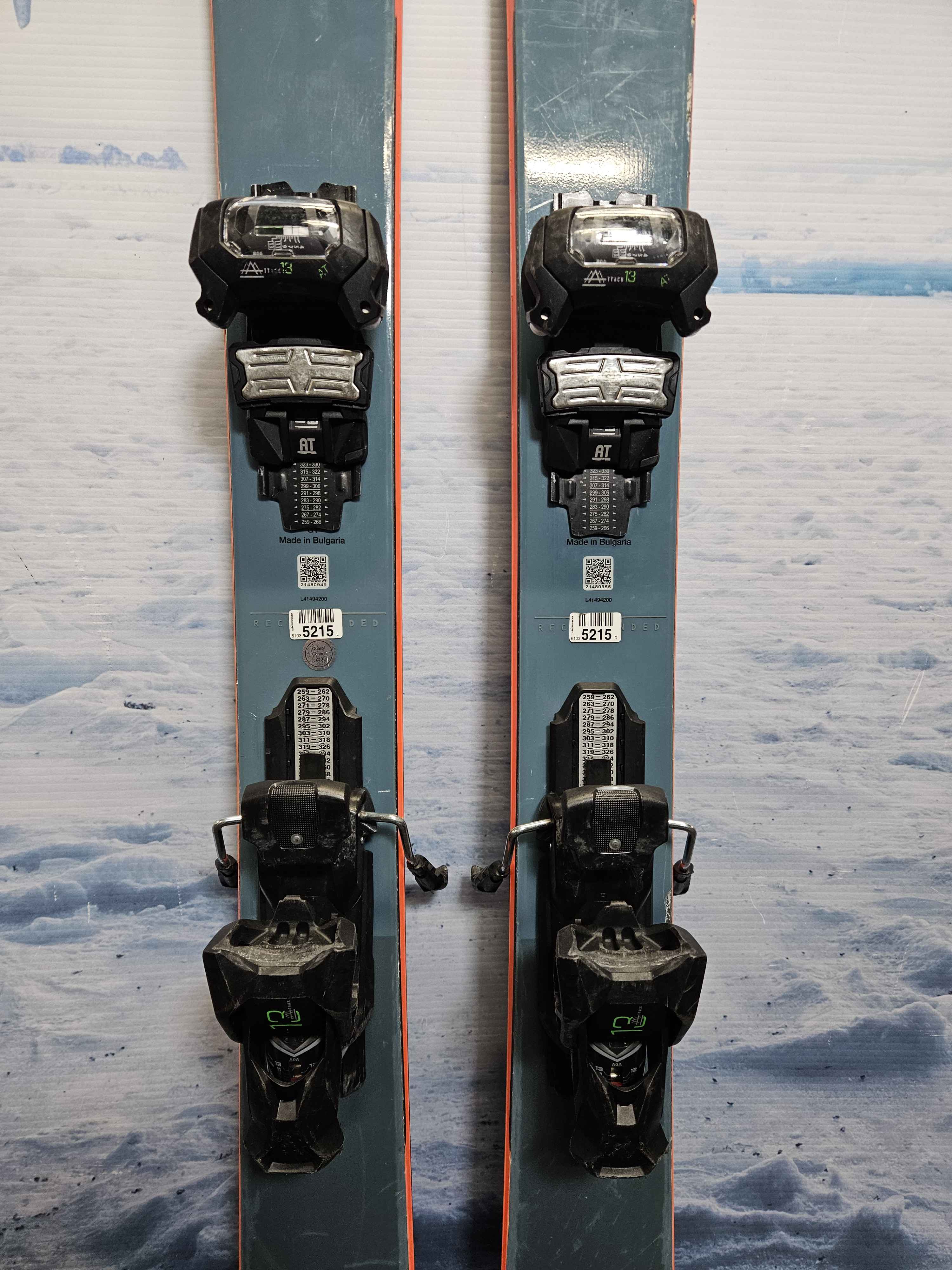 Used 2023 Salomon QST 98 183 Skis w/ Tyrollia Attack 13