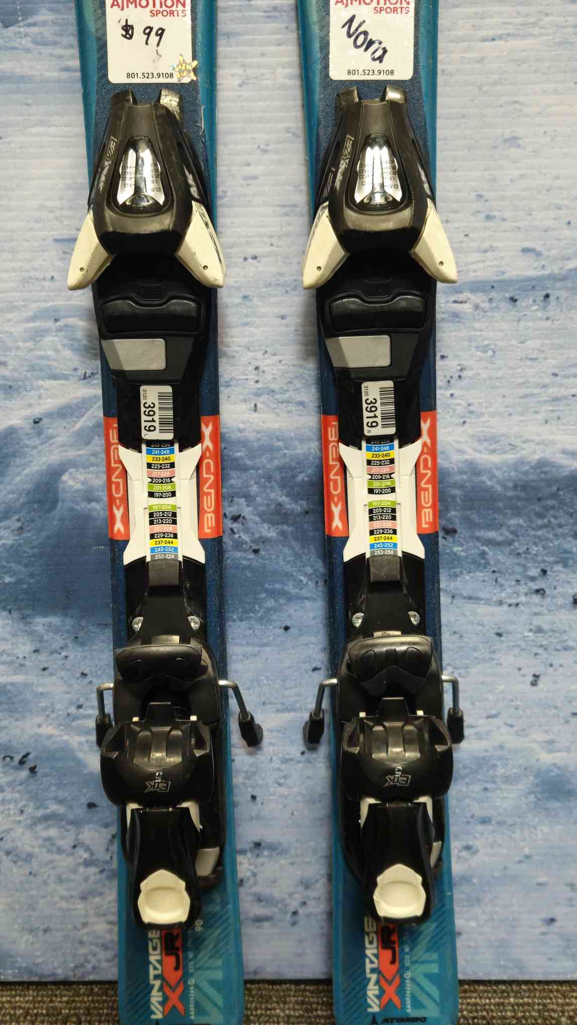 Used 2016 Atomic VantageX Jr 90cm Skis w/ EZYTrack 5 Bindings