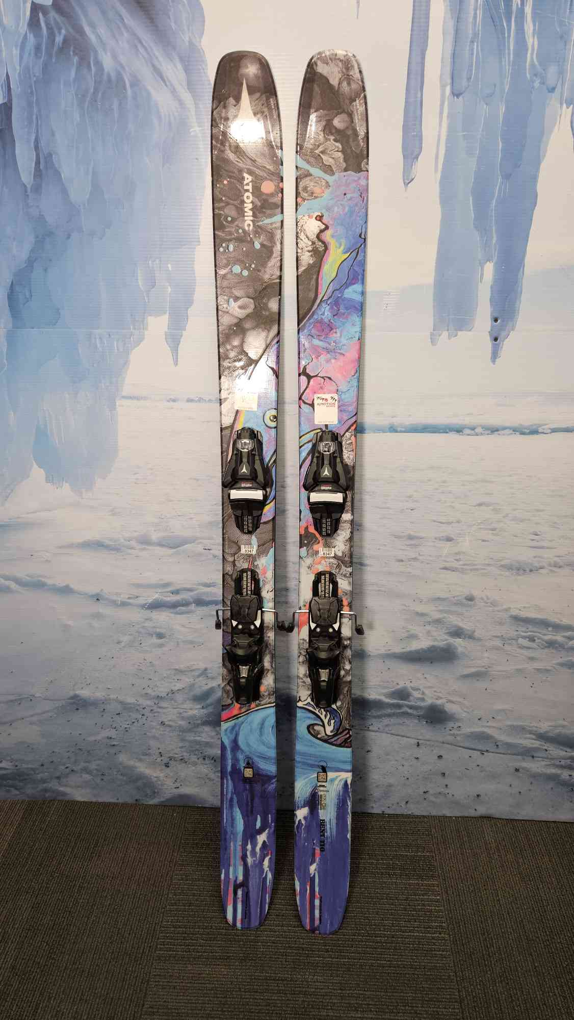 New Atomic Bent 110 2025 Flat Skis 172cm w/ Atomic Strive 13 Bindings