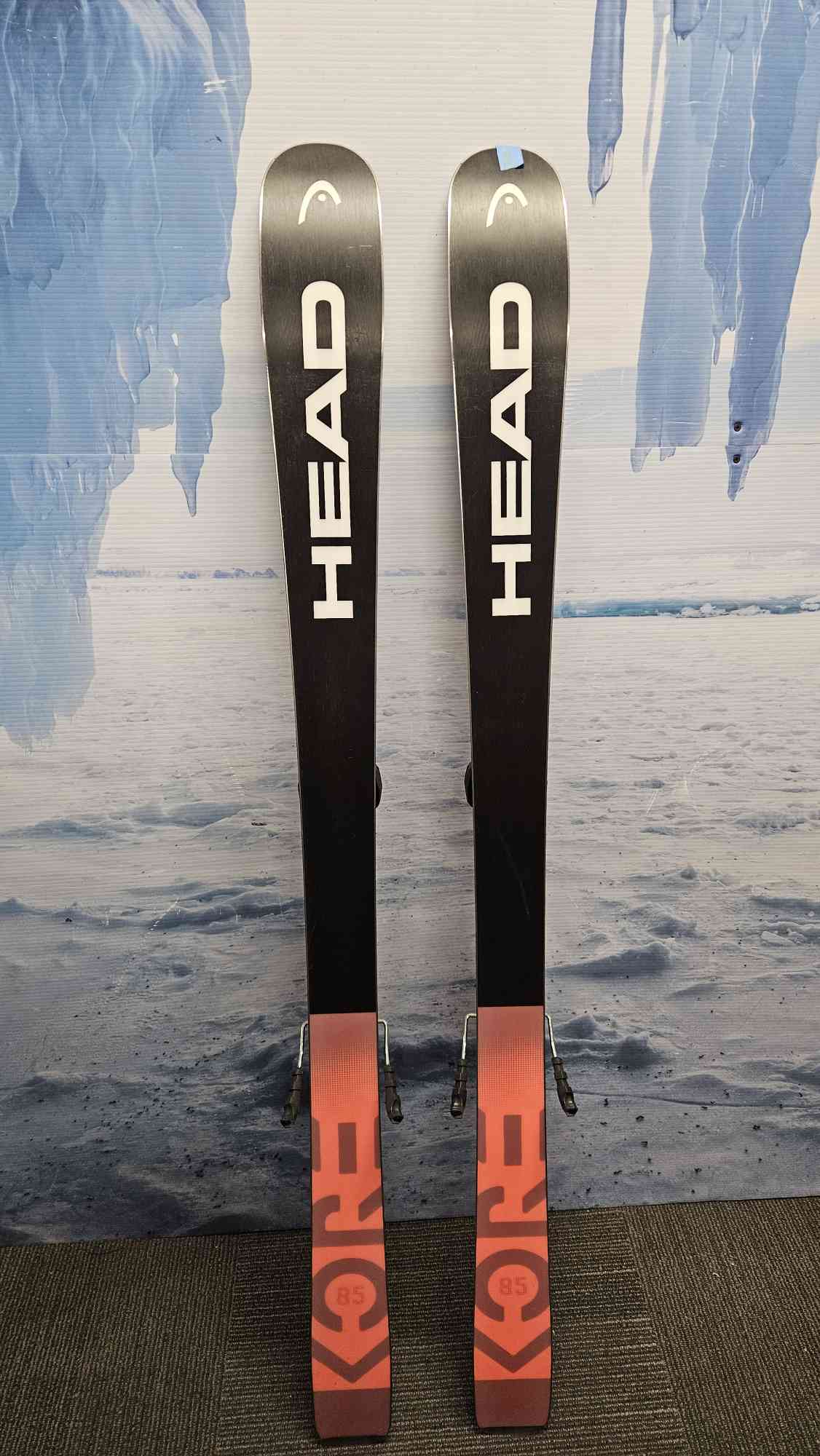 Used 2022 Head Kore 85W 156 skis w/ Tyrollia Attack 11 Adjustable Bindings