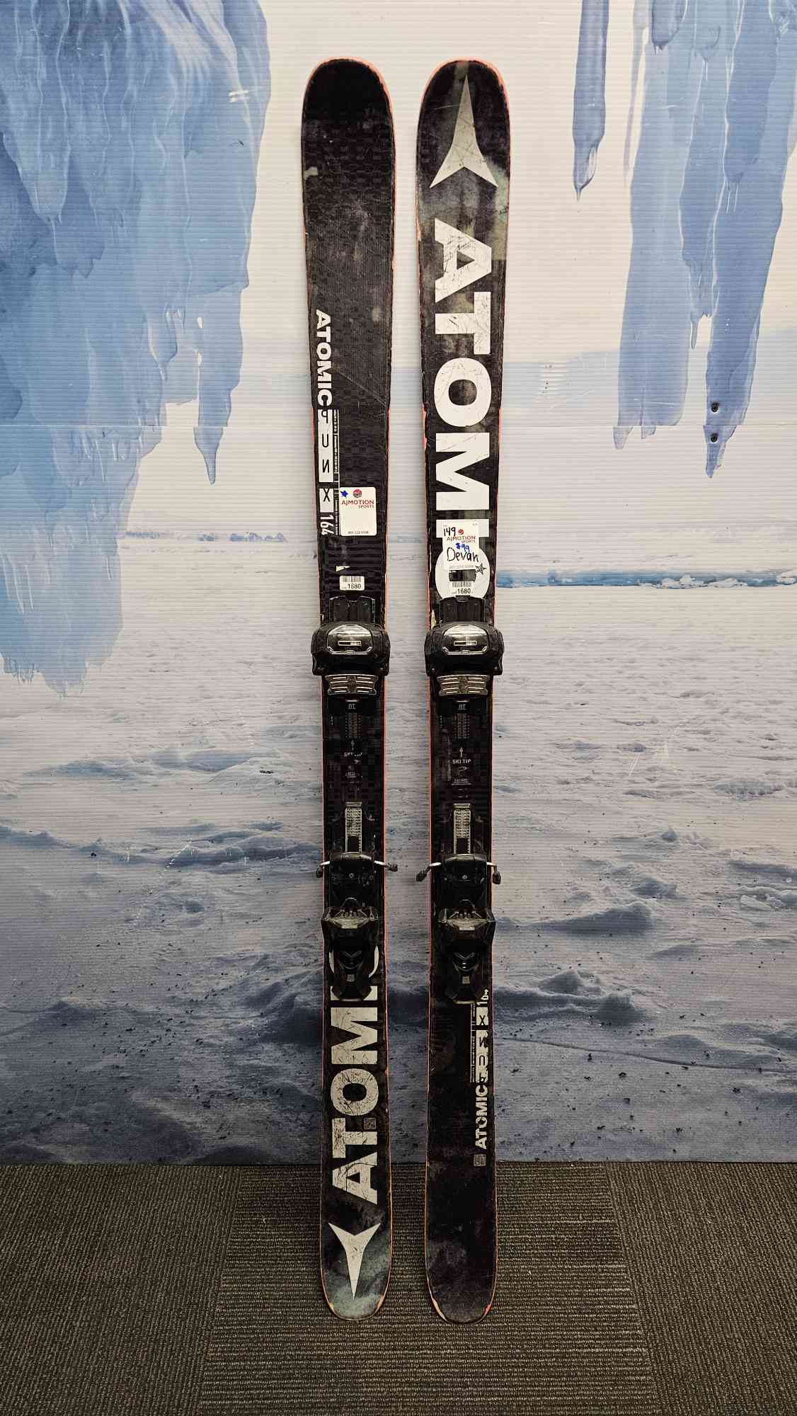 Used Atomic Punx 84 164cm Skis w/ Tyrollia Attack 13 Bindings