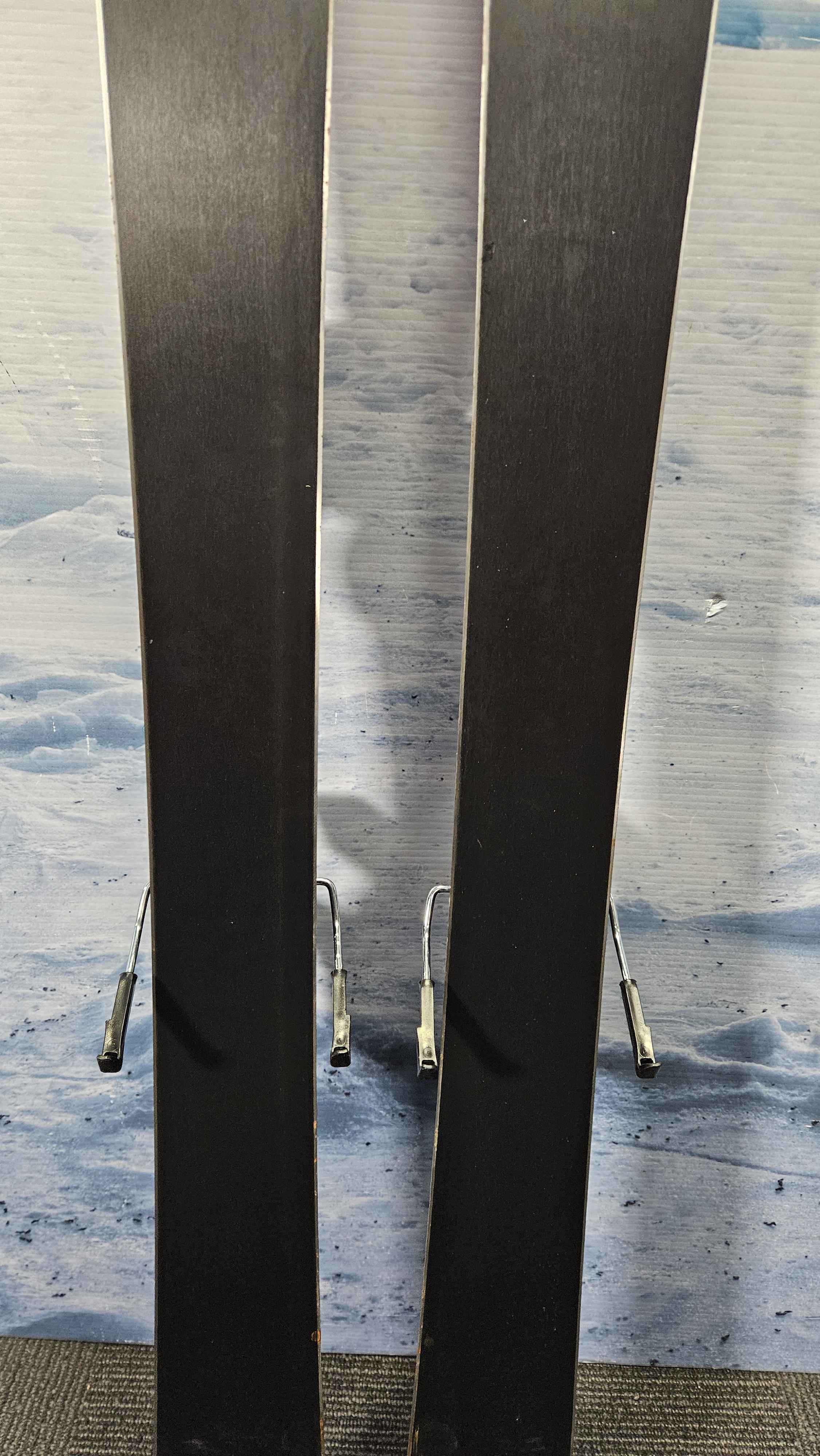 Lightly Used Rossignol Rallybird Soul 92 Skis - 146cm w/ Look Xpress 11 Demo Bindings