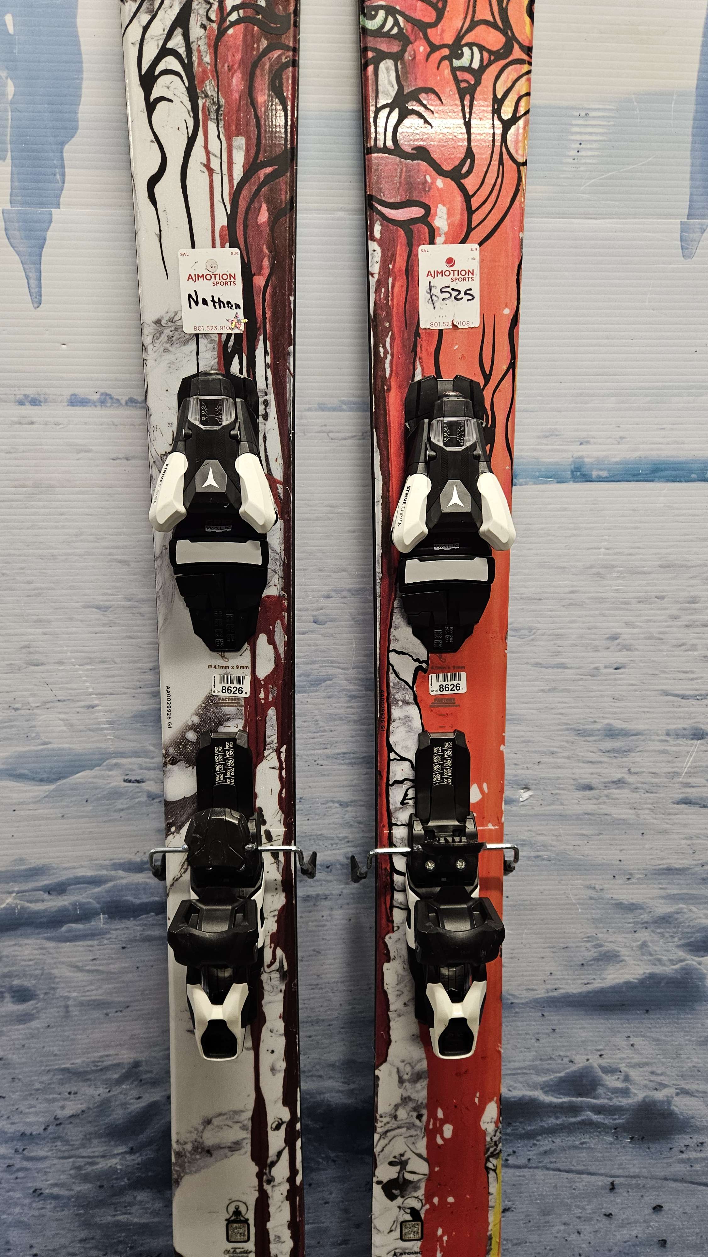 Used Atomic Bent Chetler 110 Skis - 180cm w/ Atomic Strive 11 Demo Binding