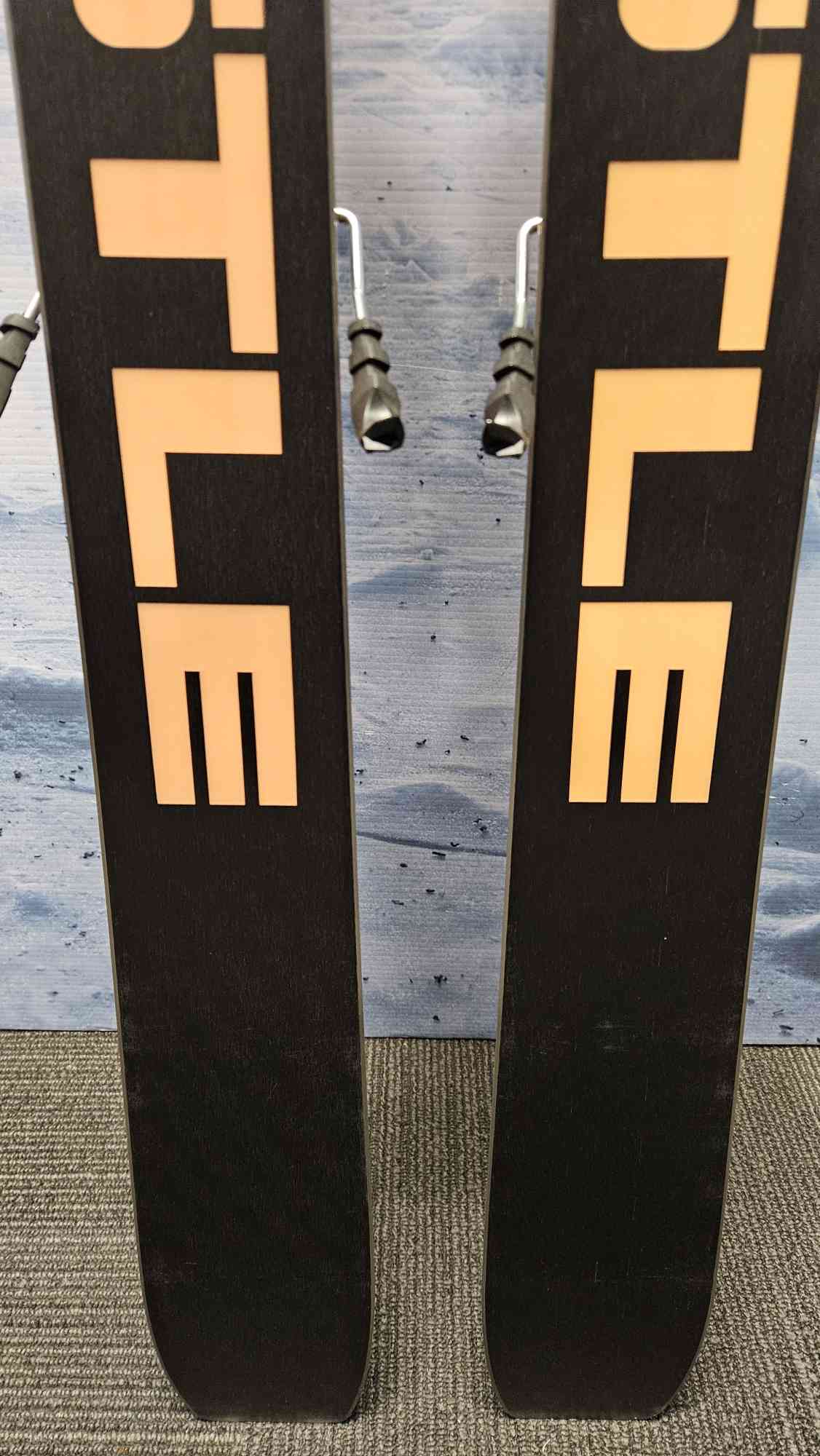 New Kastle ZX 108 Skis - 179cm w/ Tyrolia Attack 14 Demo Binding