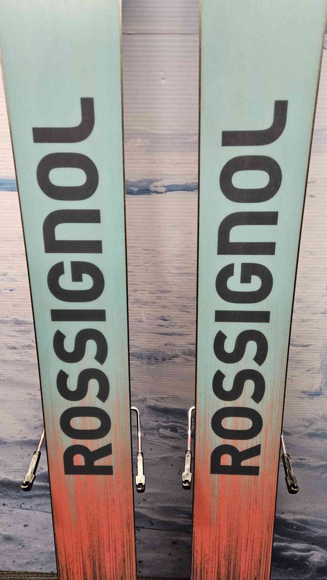 Used Rossignol Sender Free 110 Skis - 184cm w/ Look SPX 12 Demo Binding