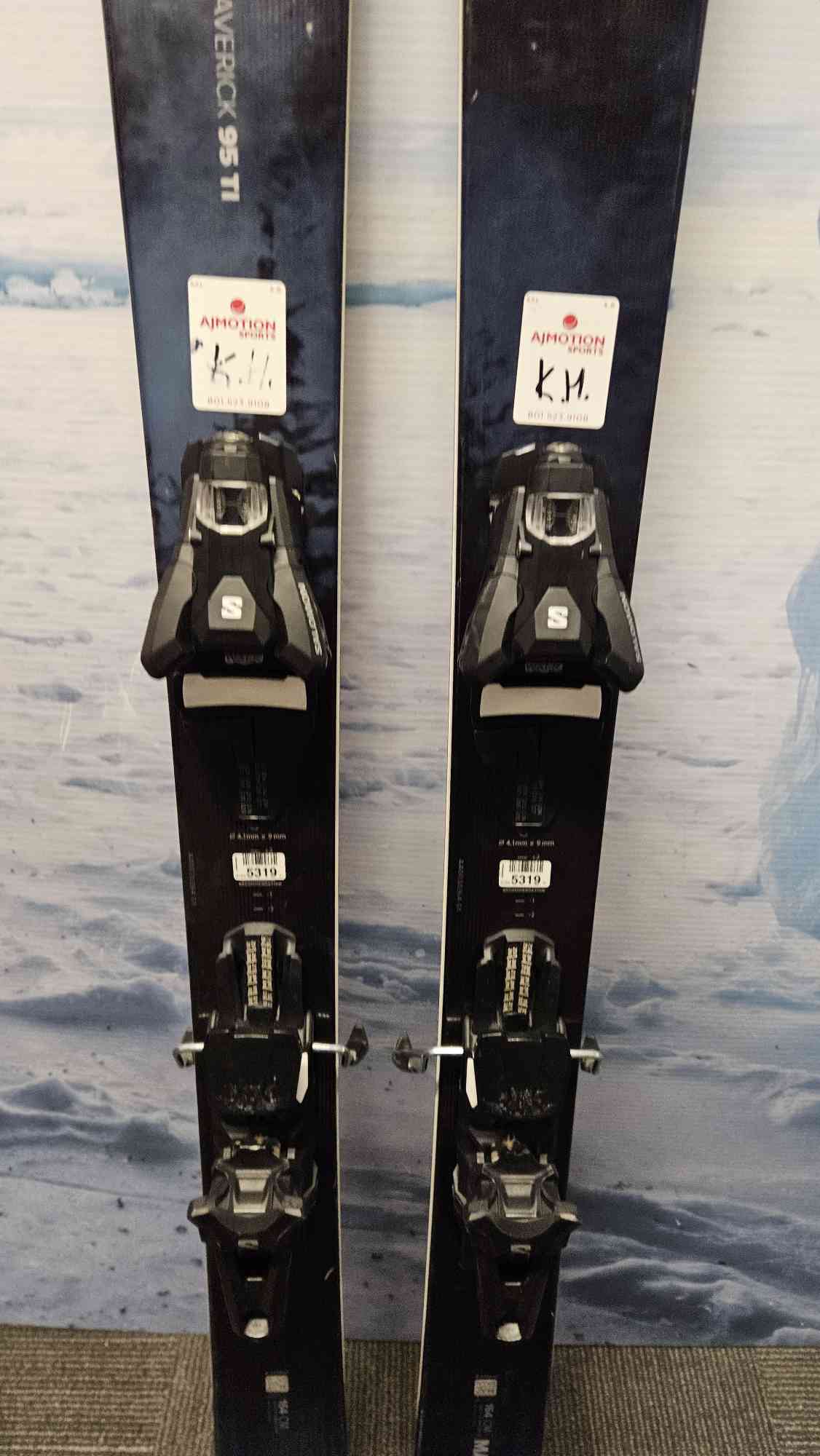 Used Atomic Maverick 95 Ti Skis - 164cm w/ Strive 13 Demo Binding