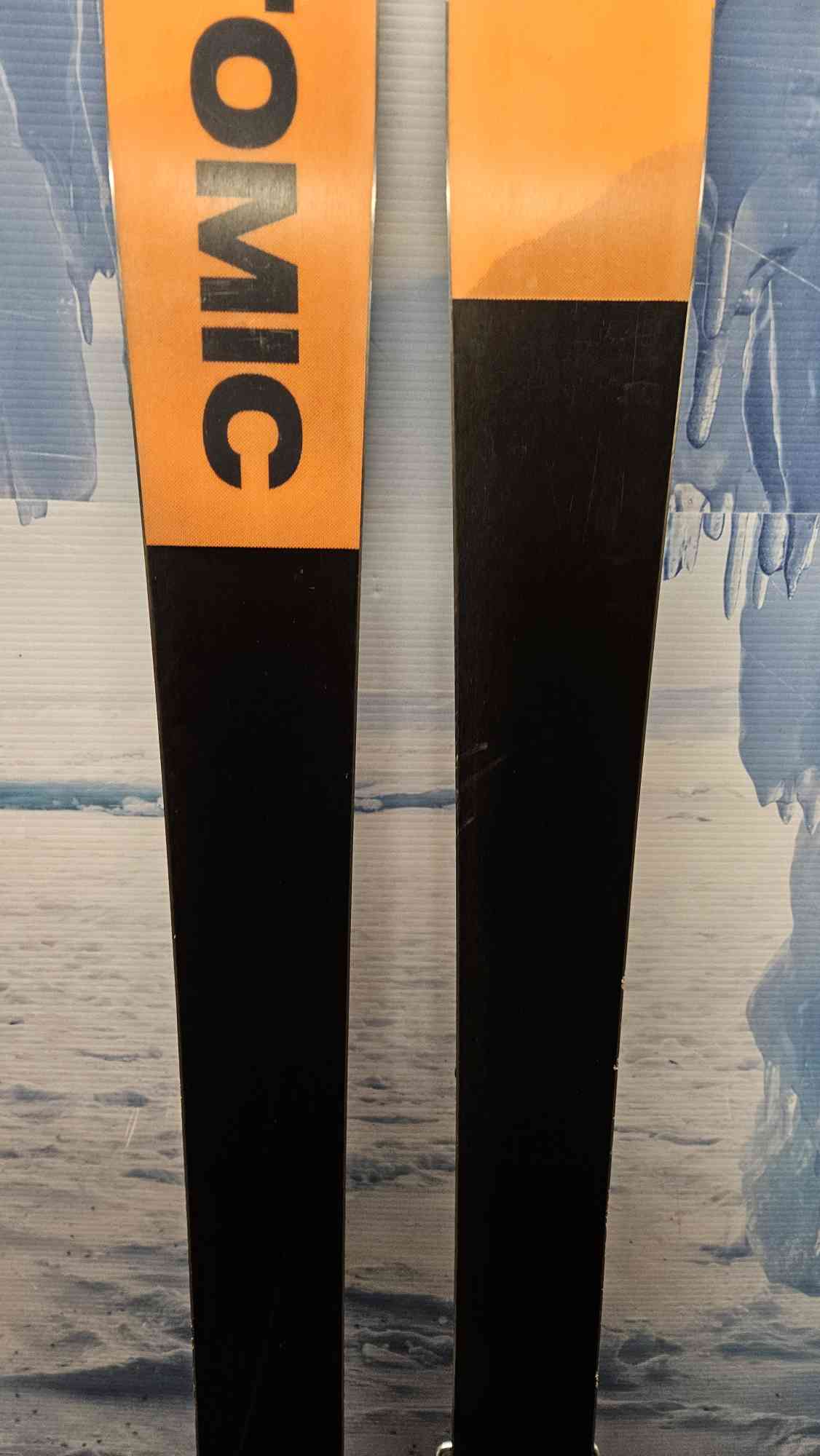 Used Atomic Maverick 95 Ti Skis - 164cm w/ Strive 13 Demo Binding