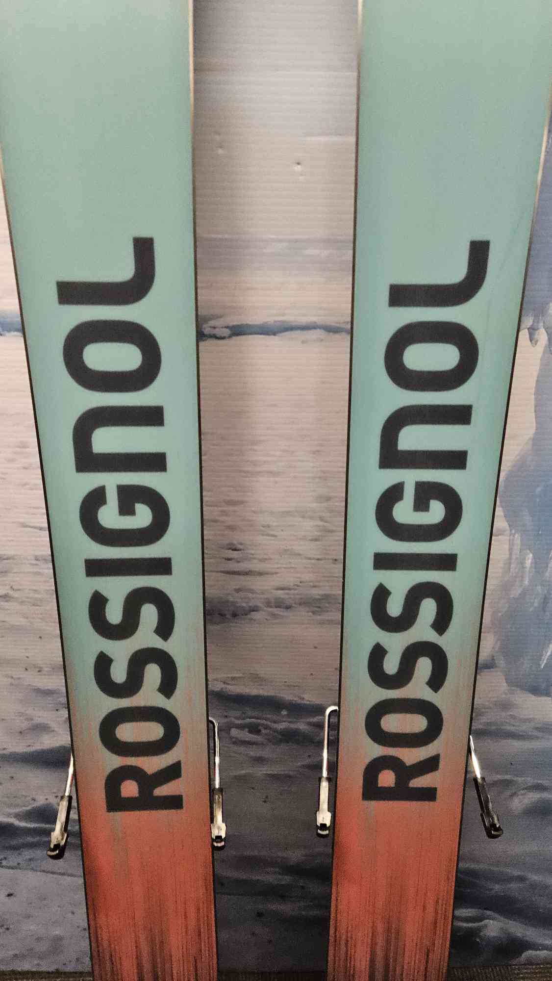 Used Rossignol Sender Free 110 Skis - 176cm w/ Look SPX 12 Demo Binding