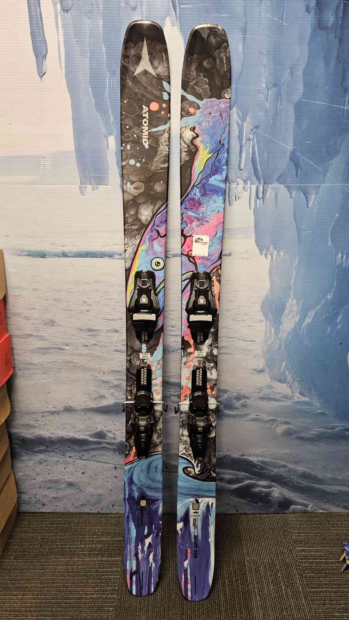 Used Atomic Bent Chetler 110 Skis - 164cm w/ Atomic Strive 11 Demo Binding