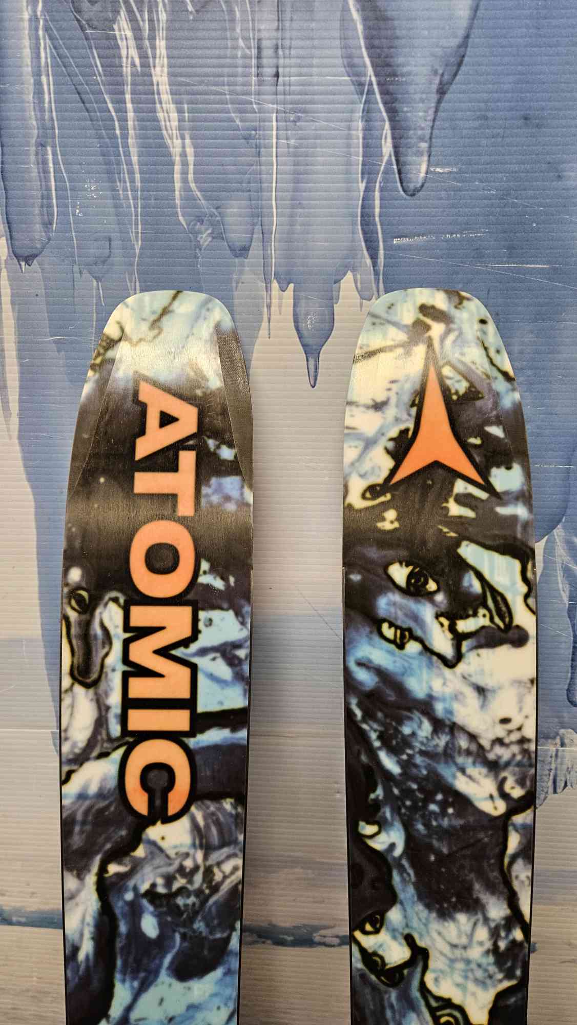Used Atomic Bent Chetler 110 Skis - 164cm w/ Atomic Strive 11 Demo Binding