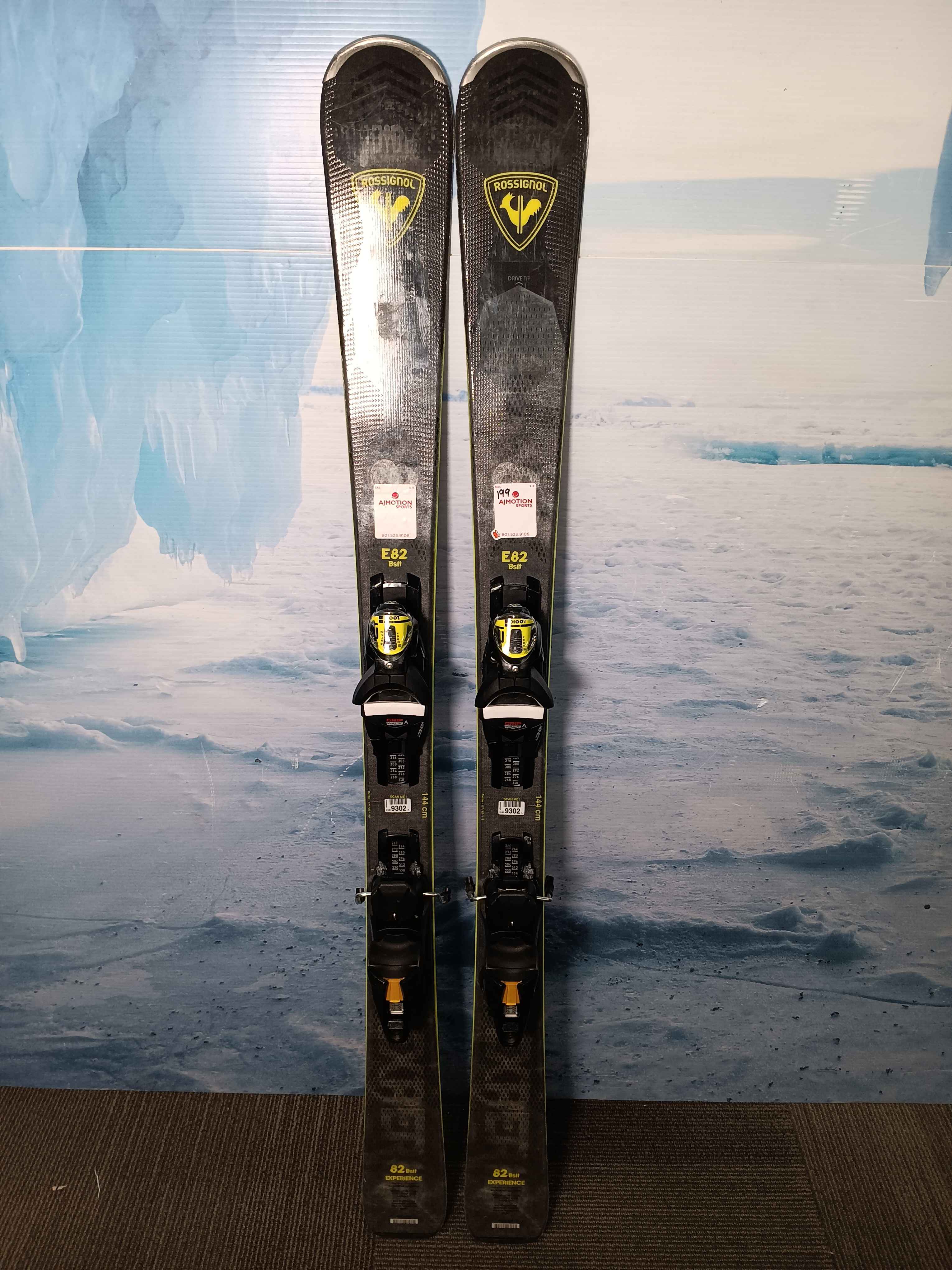 Used Rossignol  Experience 82  Ski w/ Look  Nx 12 GW Demo Bindings - 144CM