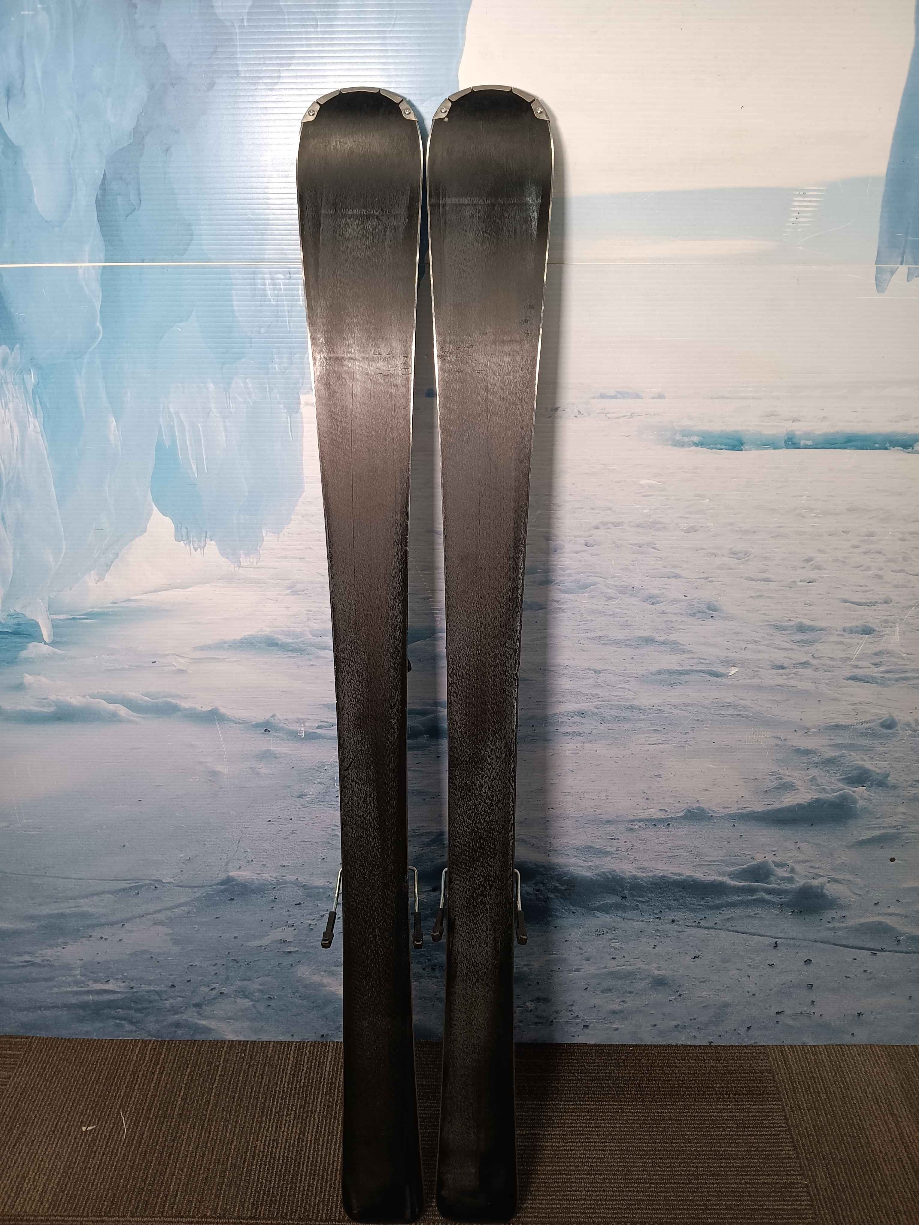 Used Rossignol  Experience 82  Ski w/ Look  Nx 12 GW Demo Bindings - 144CM