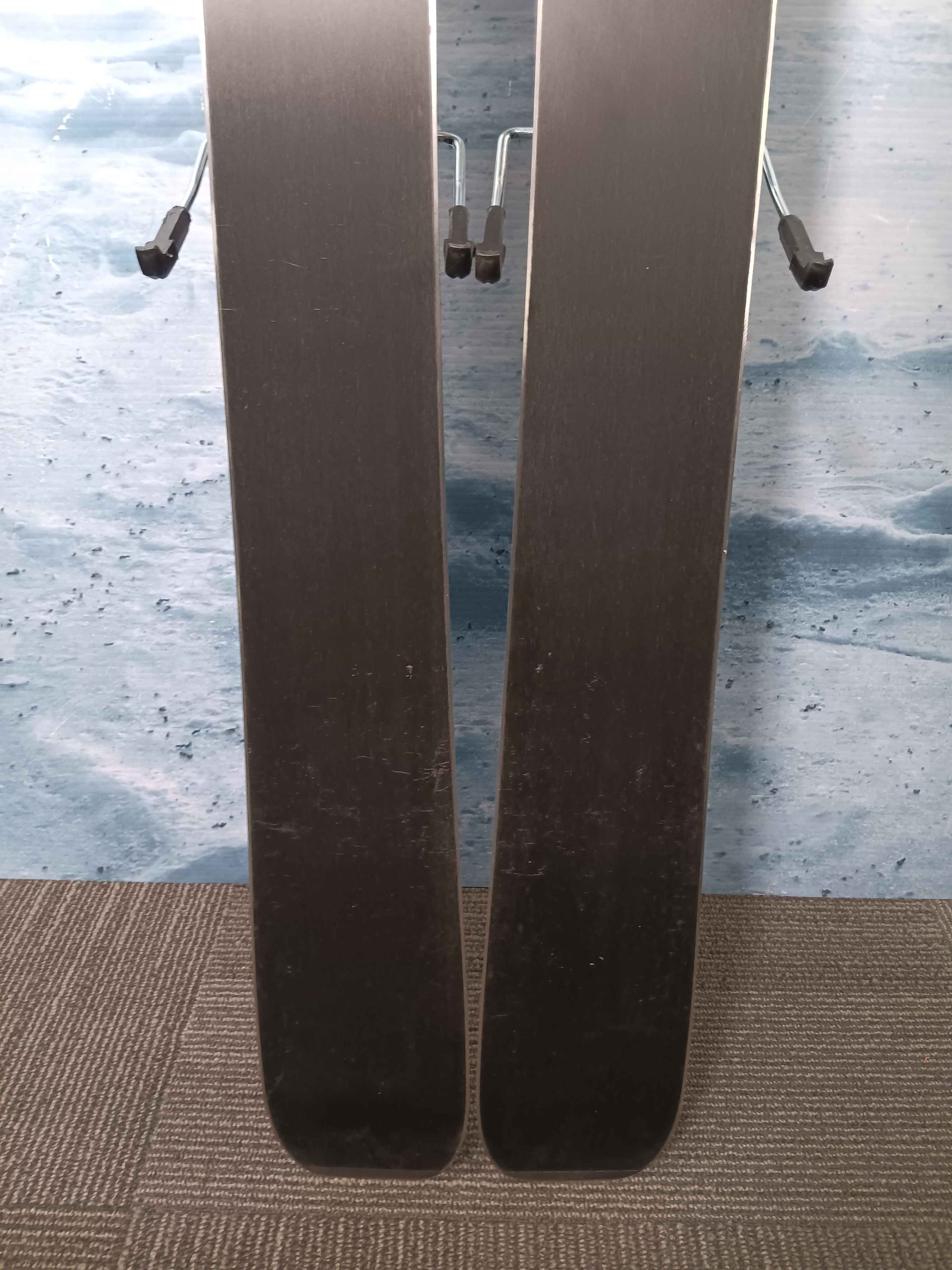 Used Like-New Rossignol  Sender 104ti Ski w/ Look Konect 12 GW Demo Bindings - 154CM