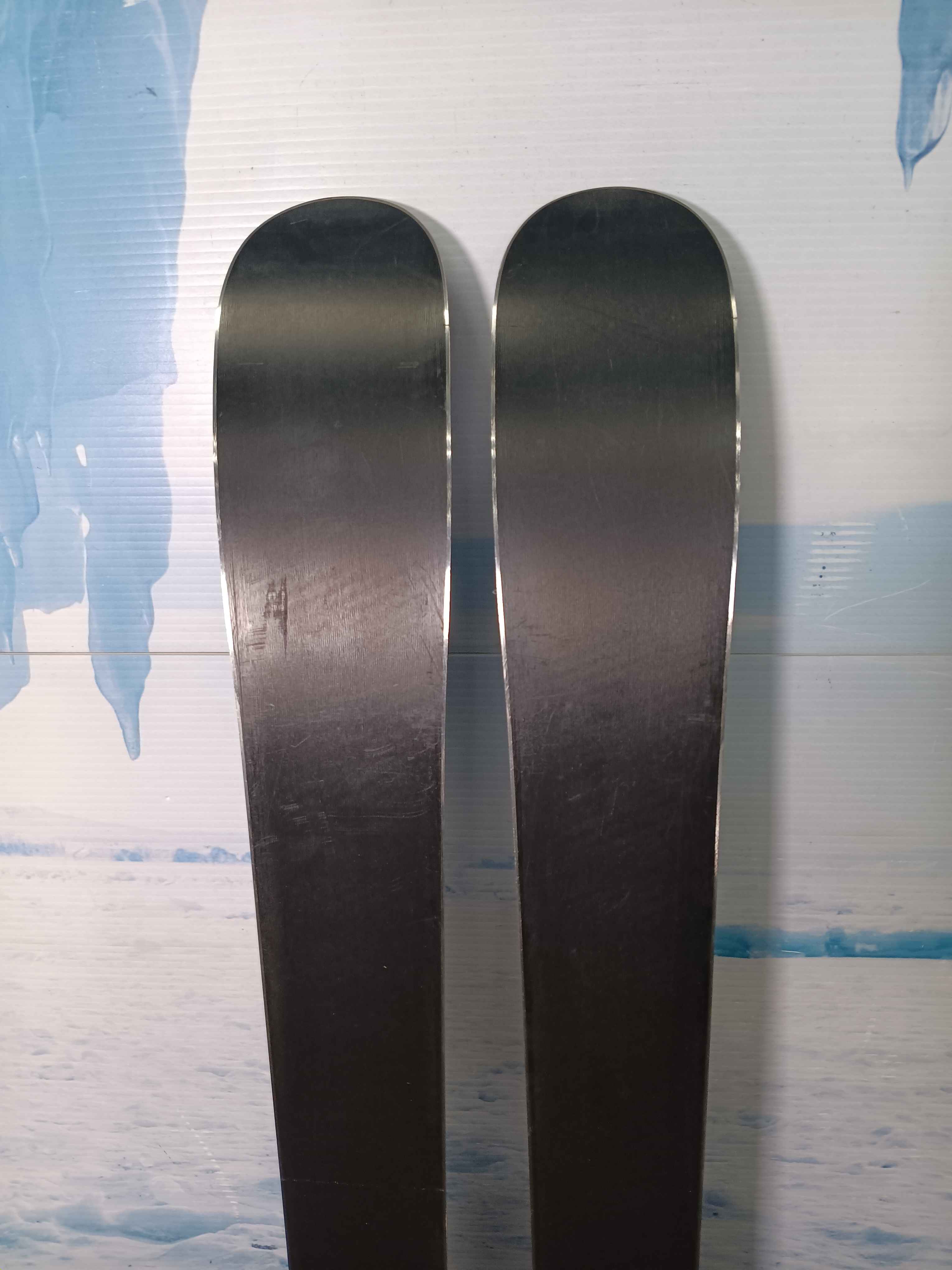 Used  Rossignol  Sender 90 Pro Ski w/ Look  Xpress 10 GW Demo Bindings - 150cm