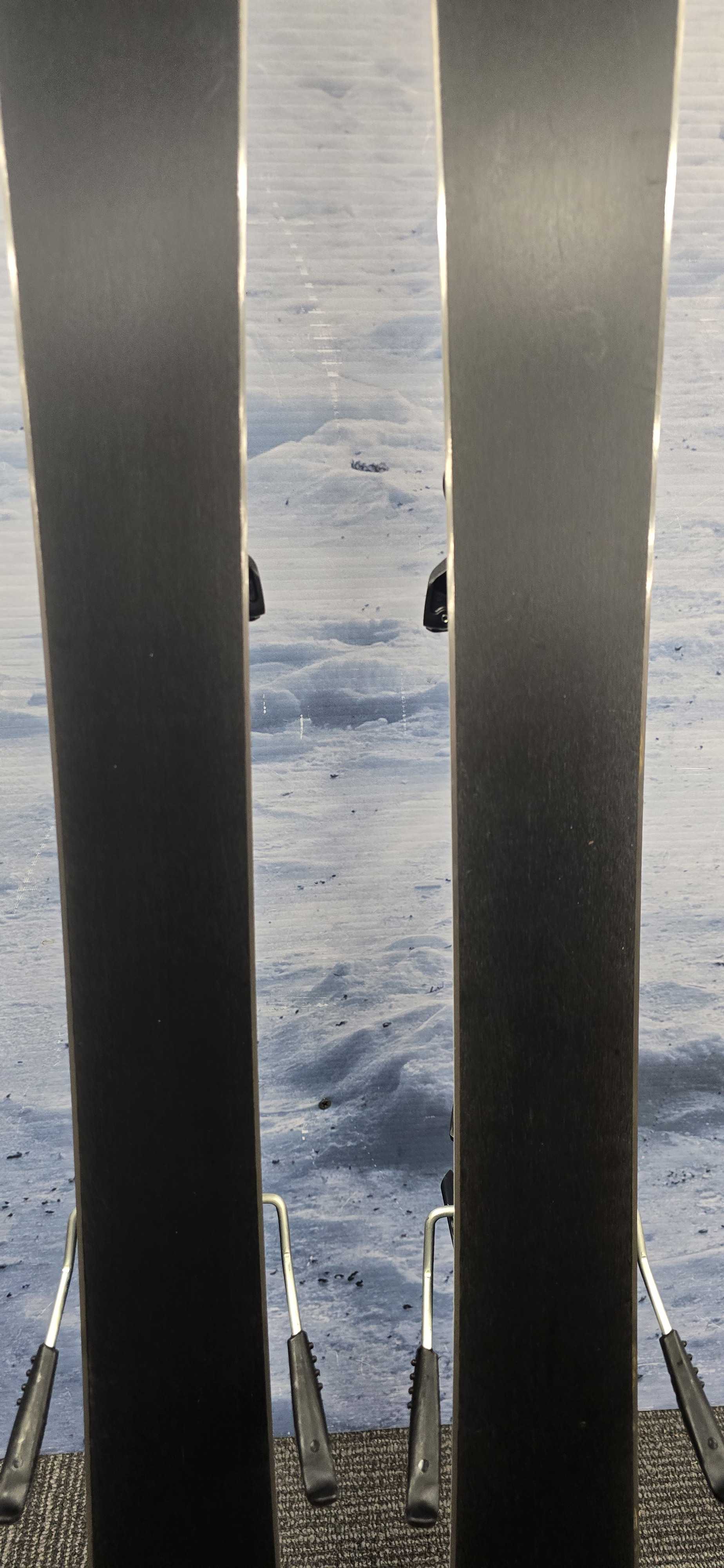 Used Head Pure Joy 143 Cm Skis w/ Tyrolia SLR 90 Bindings