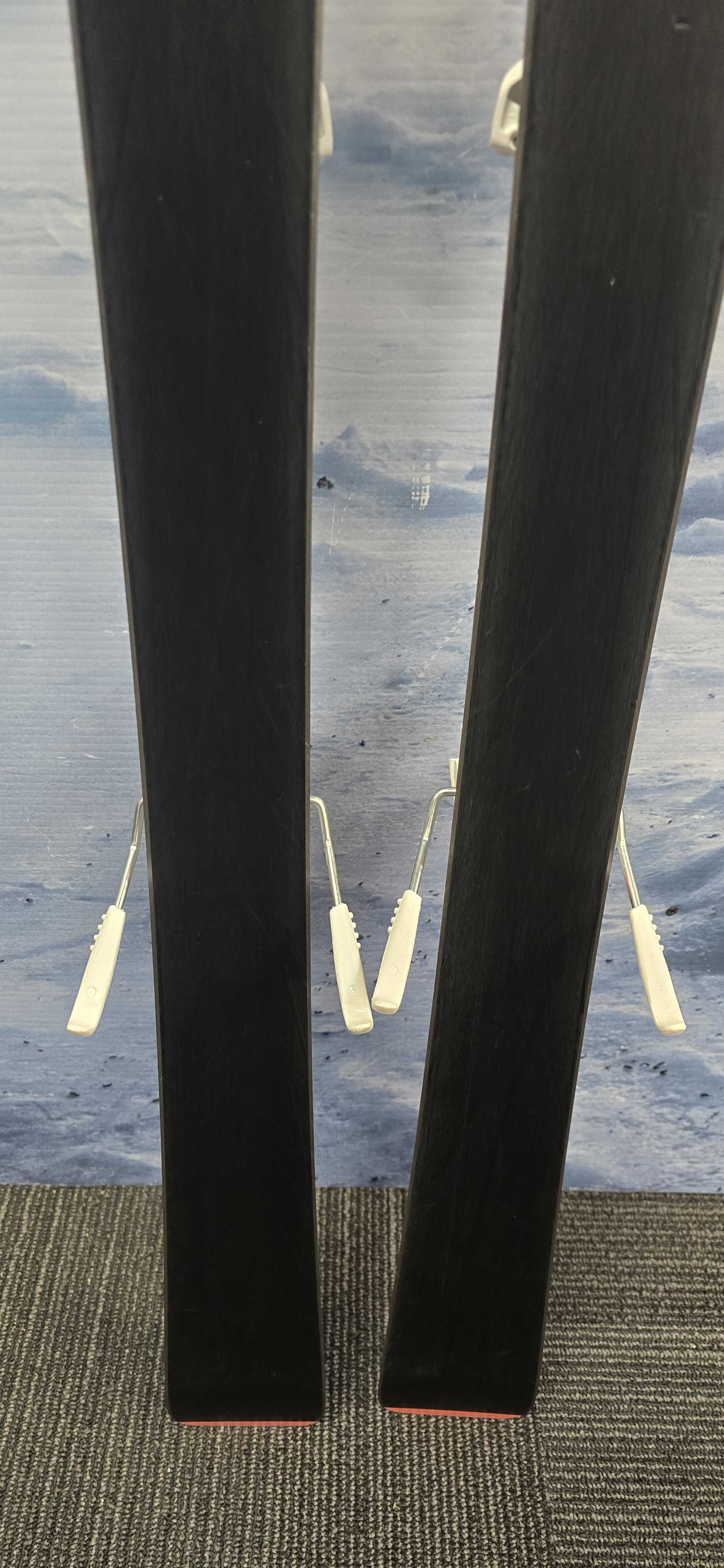 Used Head Light Joy 148 Cm Skis w/ Tyrolia SLR 9.0 GW Bindings