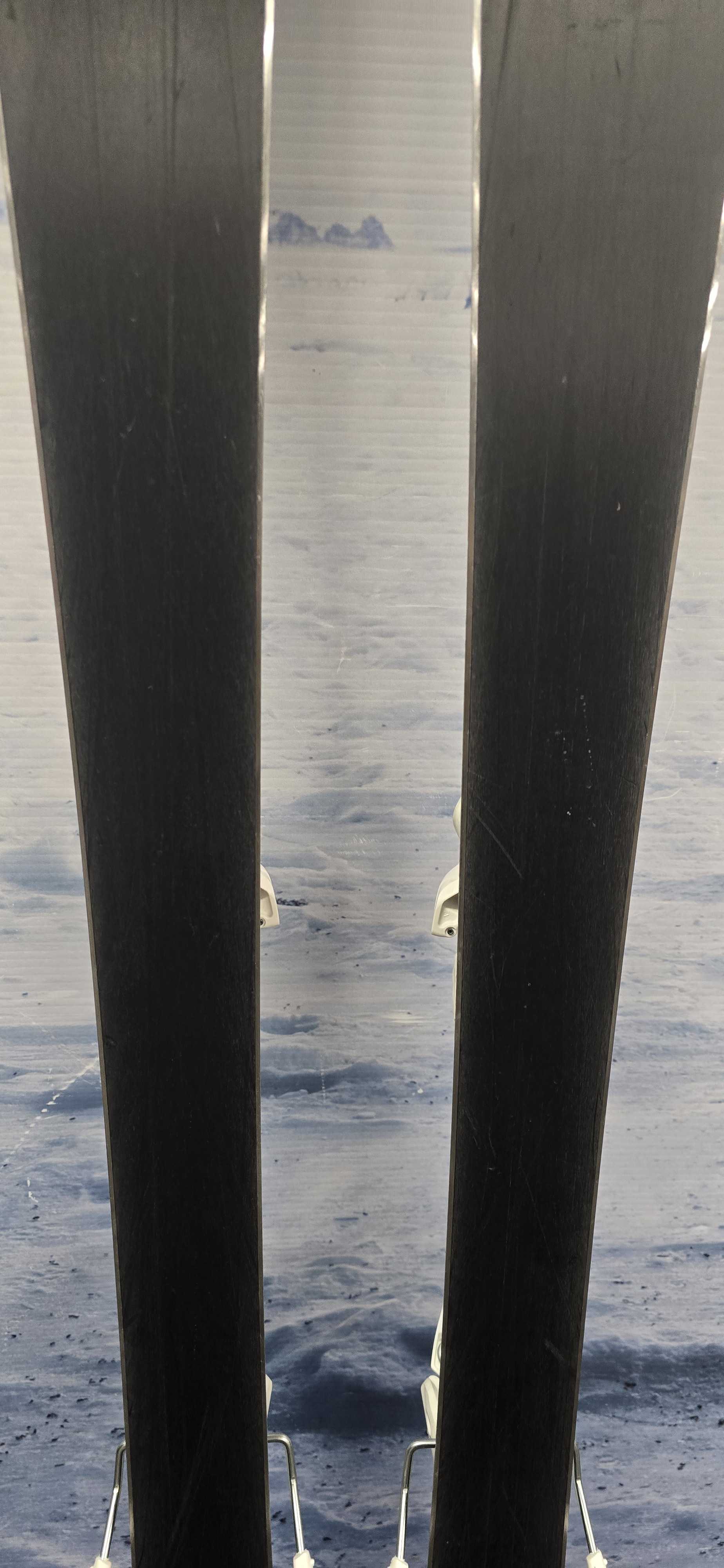 Used Head Easy Joy 153Cm Skis w/ Tyrolia SLR 9.0 GW Bindings