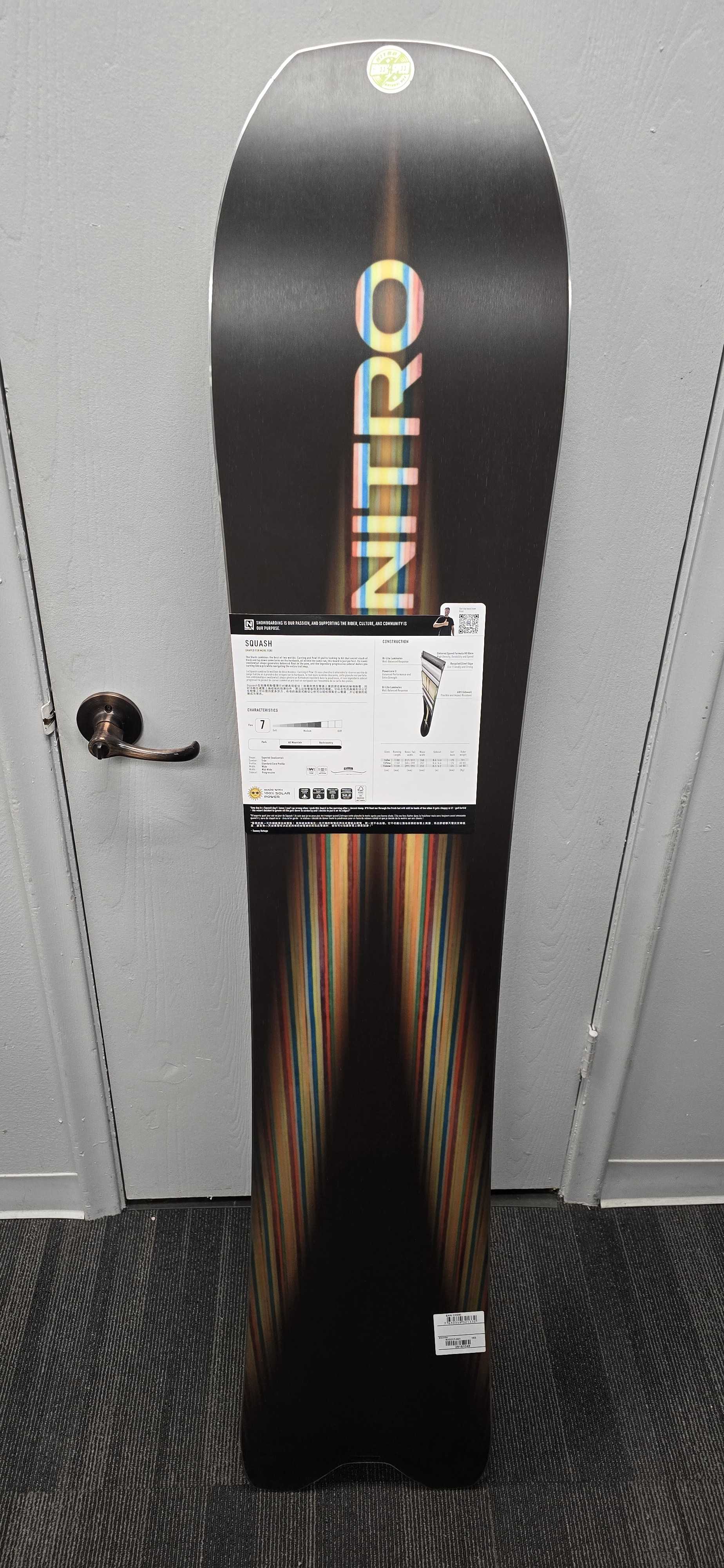 Nitro Squash 163cm Snowboard - Lightly Used