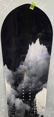 Used 2025 Rossignol Airis 143CM Snowboard