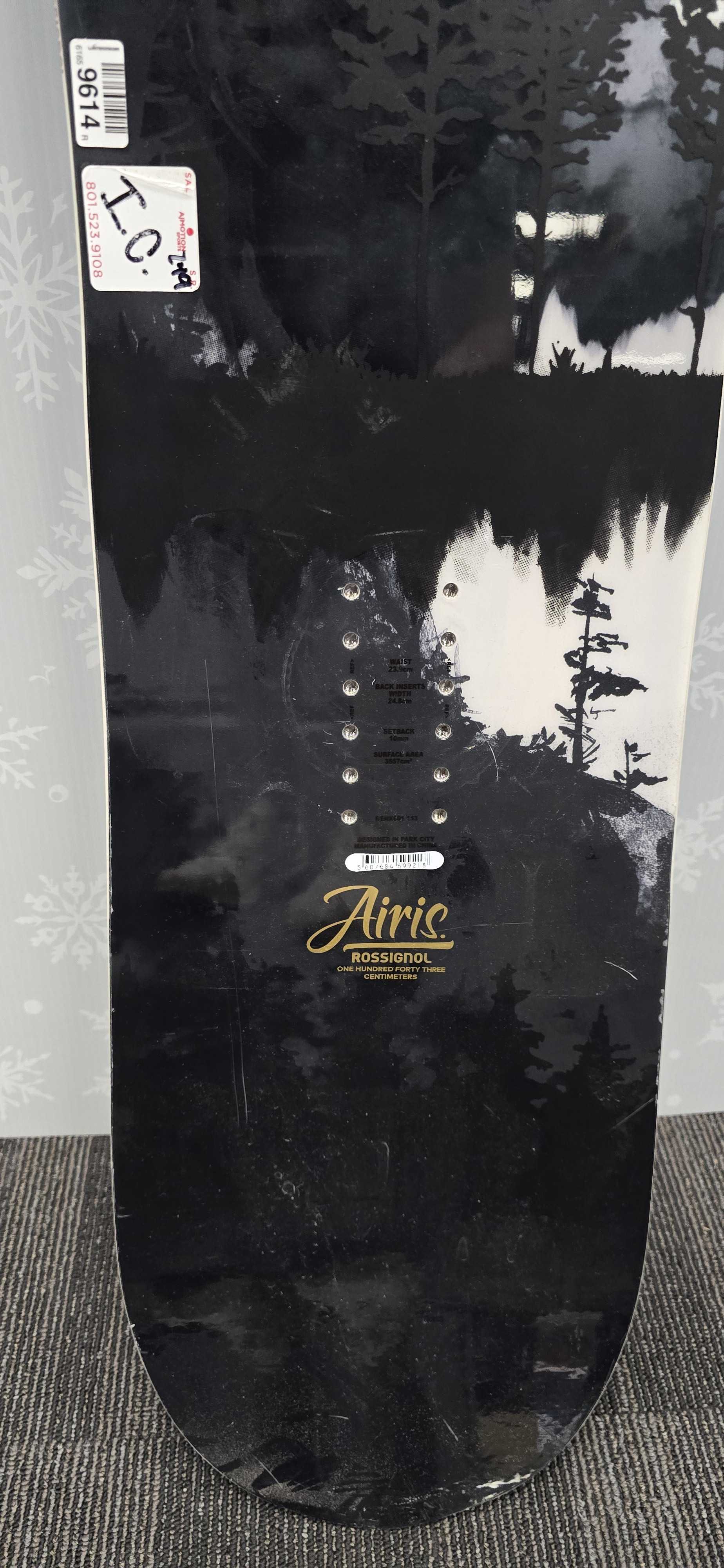 Used 2025 Rossignol Airis 143CM Snowboard