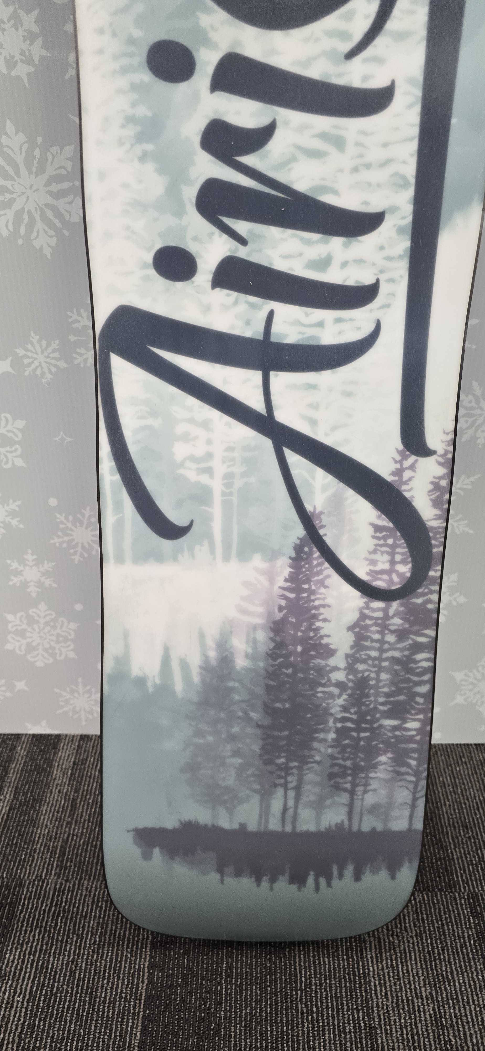Used 2025 Rossignol Airis 143CM Snowboard