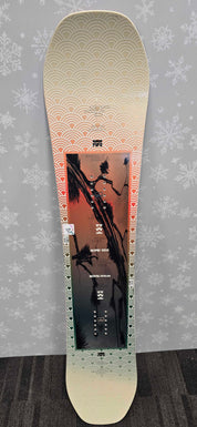 Used RomeSDS Royal Snowboard - 144CM