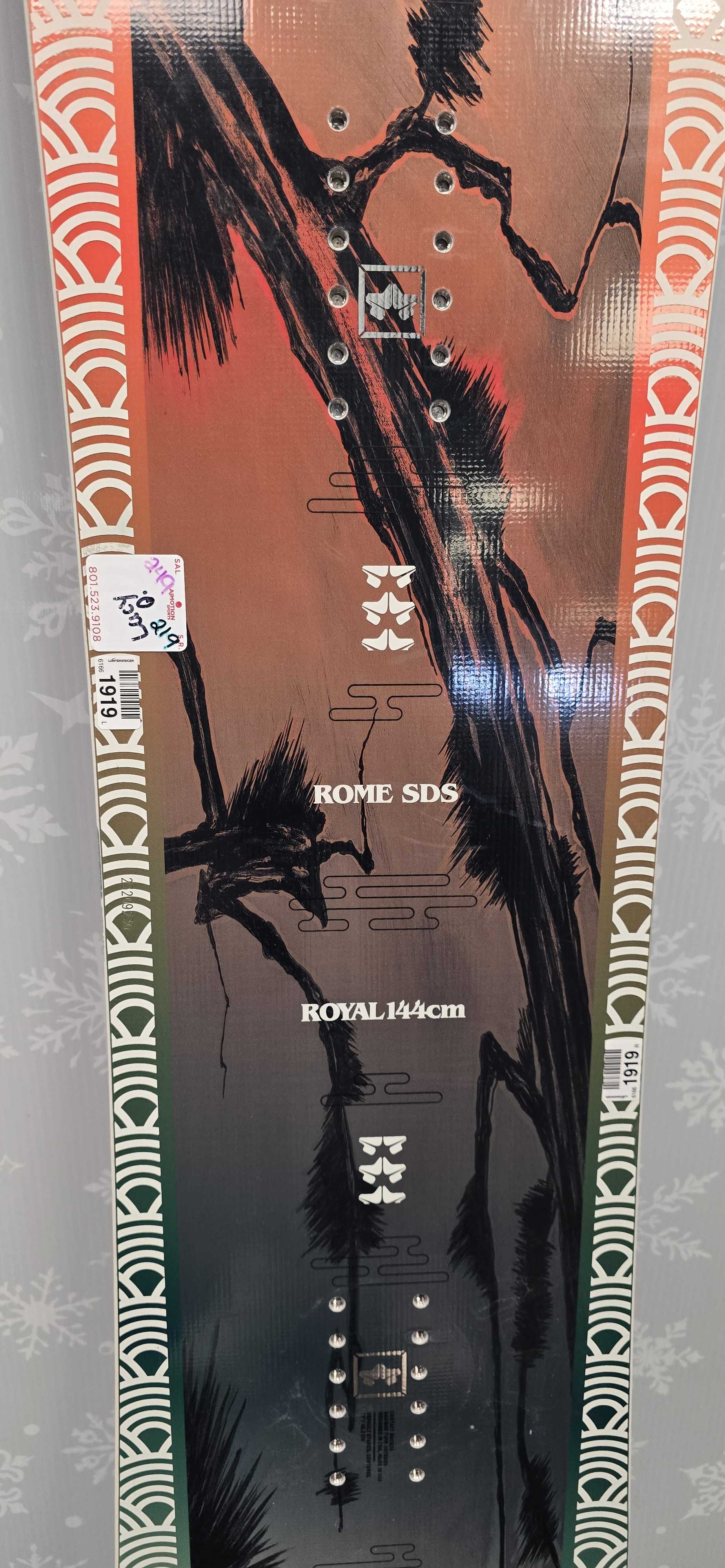 Used RomeSDS Royal Snowboard - 144CM