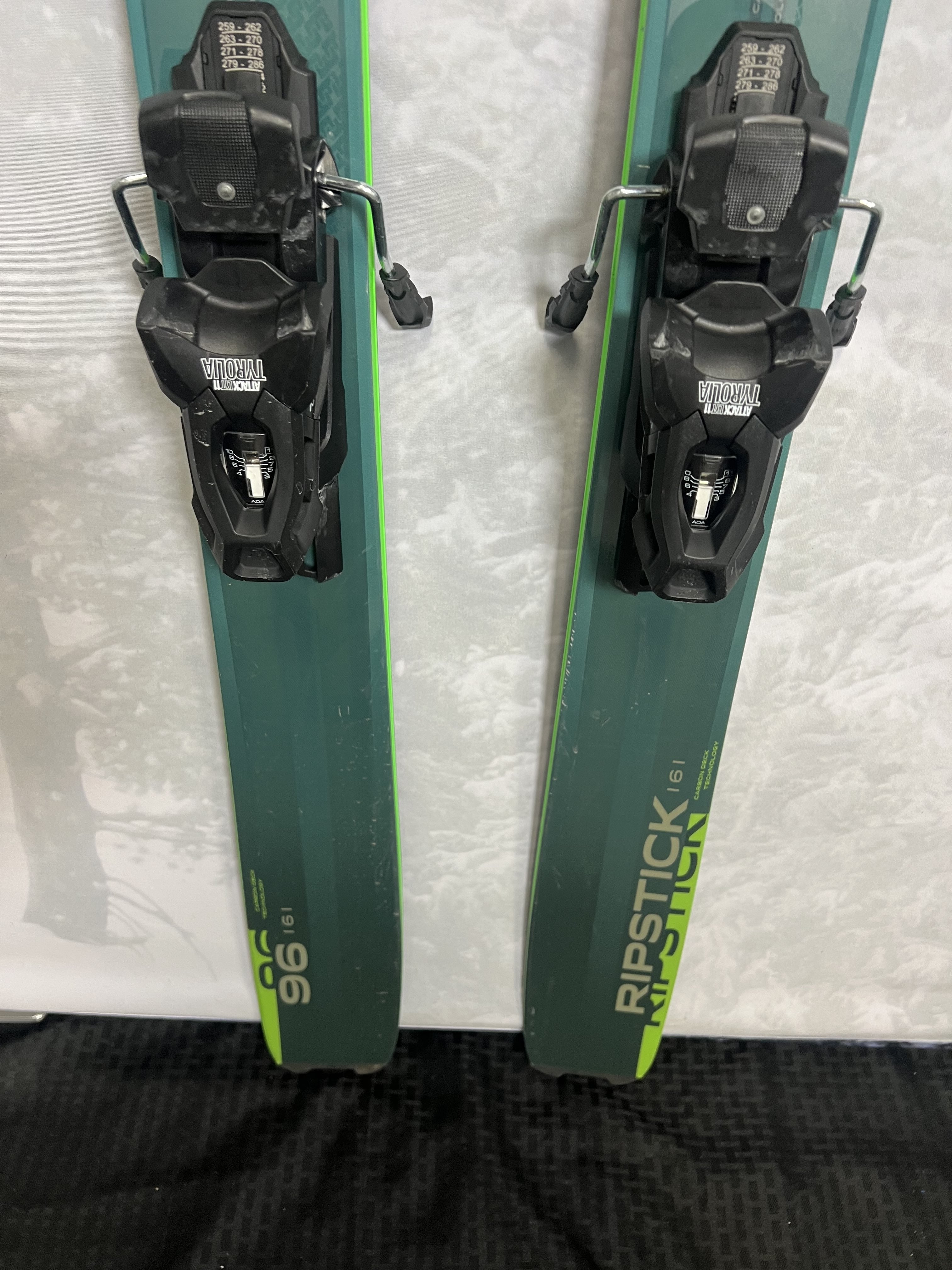 Lightly Used 2025 Elan Ripstick 96 - 161 cm w/ Tyrollia Attack 13 adjustable GW bindings