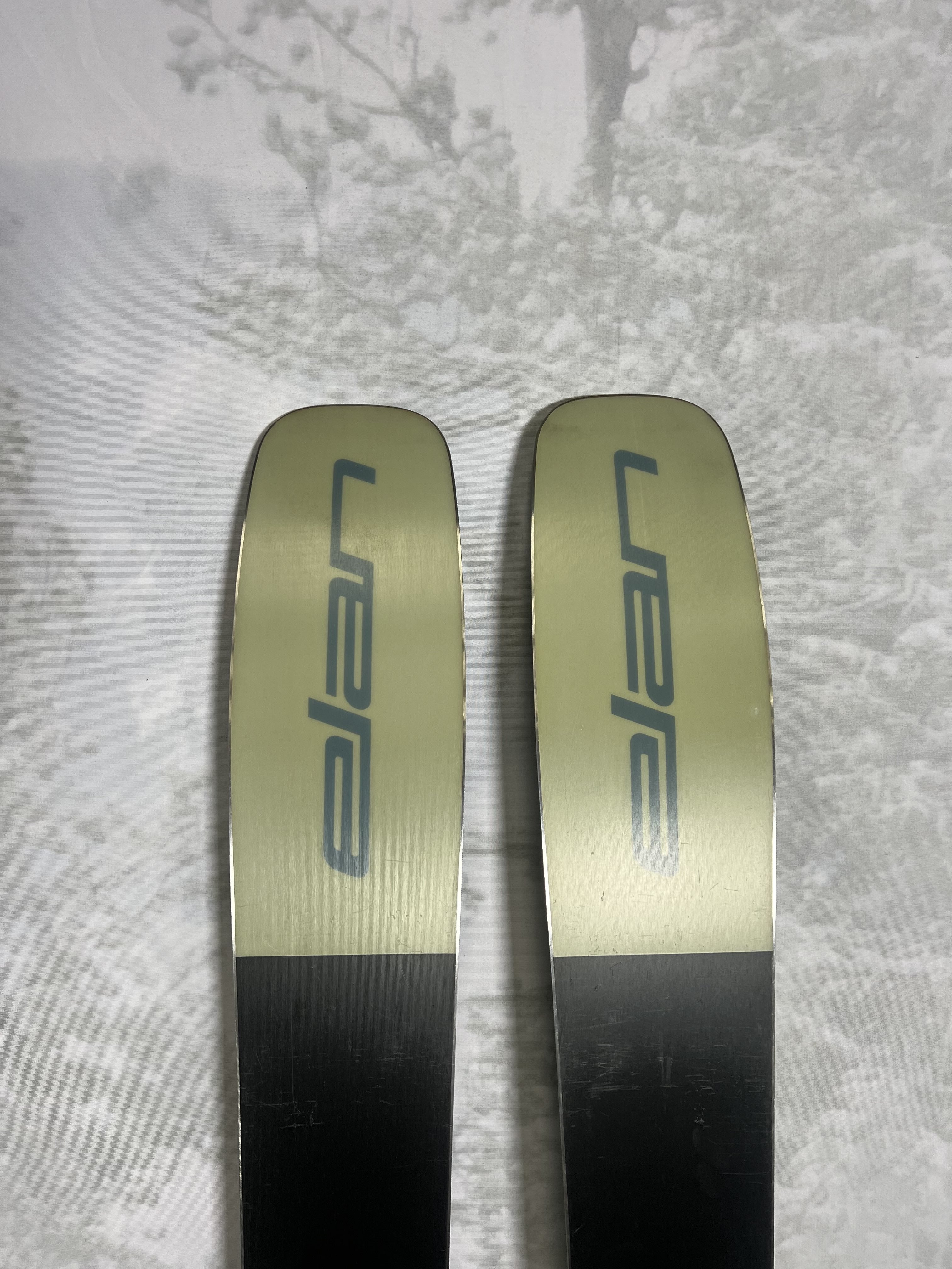 Lightly Used 2025 Elan Ripstick 96 - 161 cm w/ Tyrollia Attack 13 adjustable GW bindings
