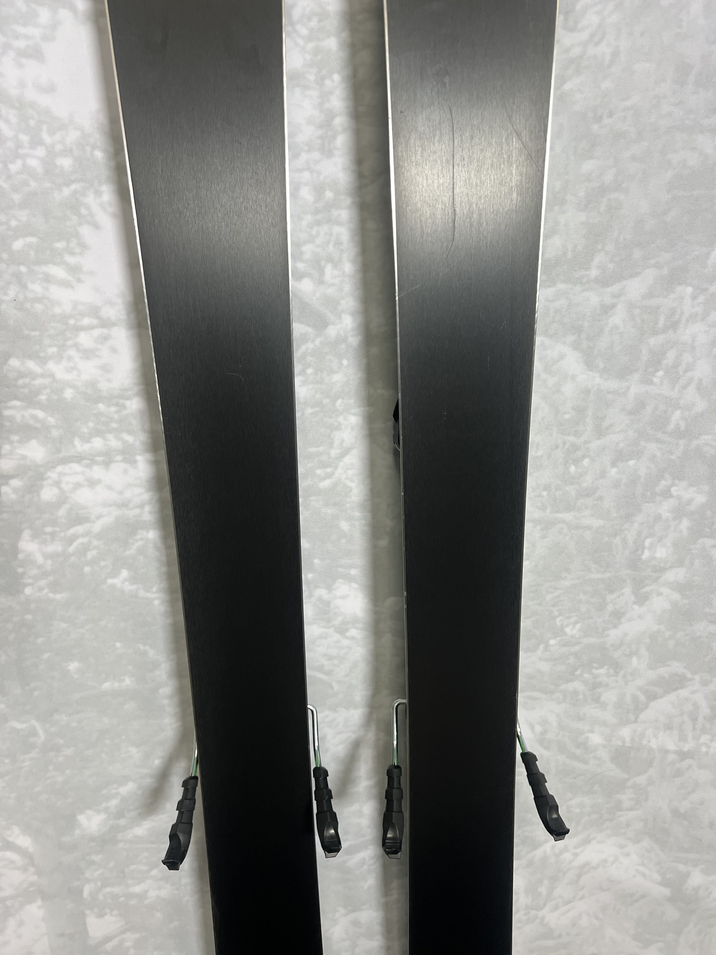 Lightly Used 2025 Elan Ripstick 96 - 161 cm w/ Tyrollia Attack 13 adjustable GW bindings
