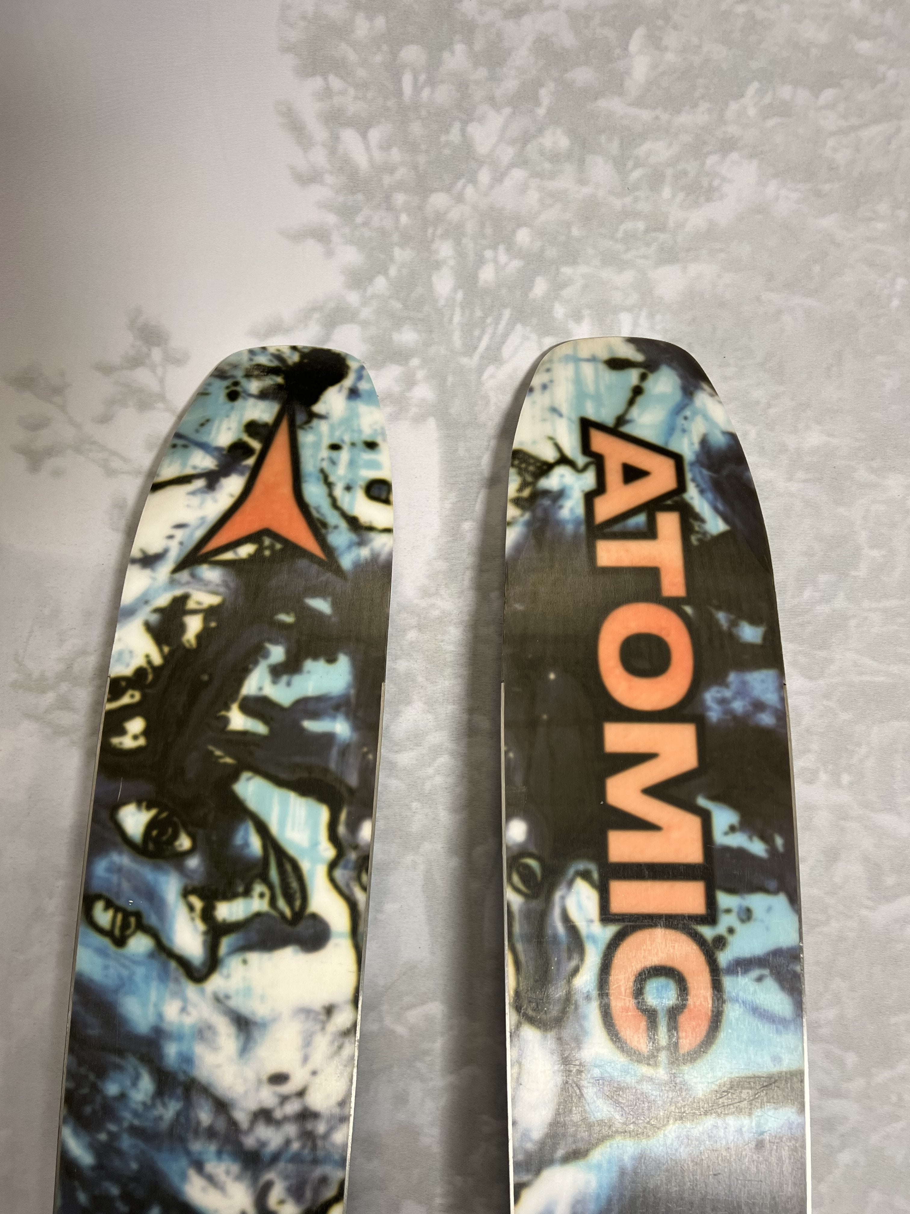 Used 2025 Atomic Bent Chetler 110 Skis - 188cm w/ Salomon Strive 13 GW Binding