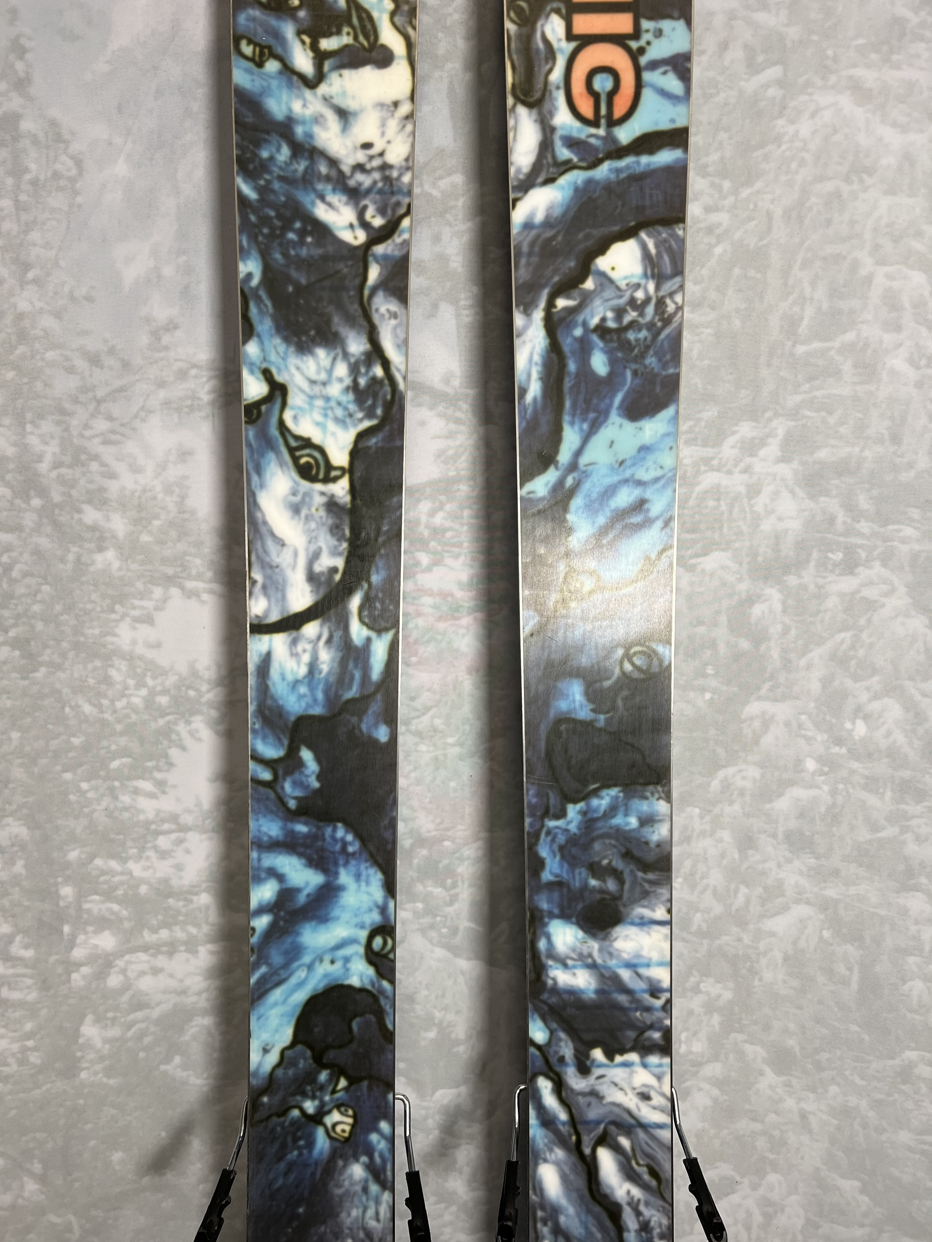 Used 2025 Atomic Bent Chetler 110 Skis - 188cm w/ Salomon Strive 13 GW Binding