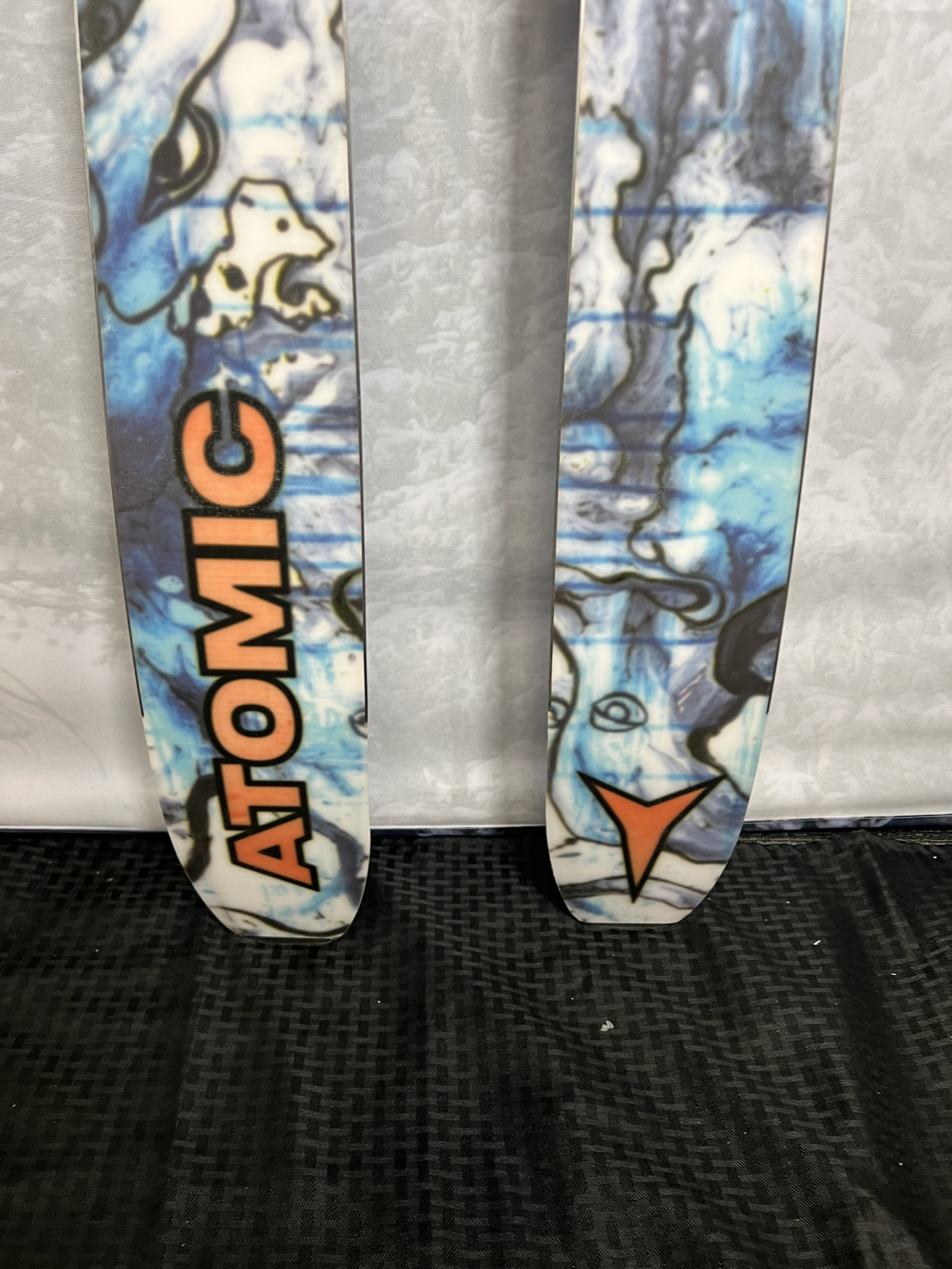 Used 2025 Atomic Bent Chetler 110 Skis - 188cm w/ Salomon Strive 13 GW Binding