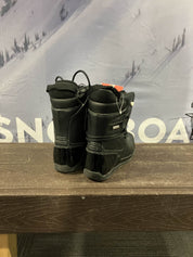 New Morrow Lace Up US 8.5 Snowboard Boot