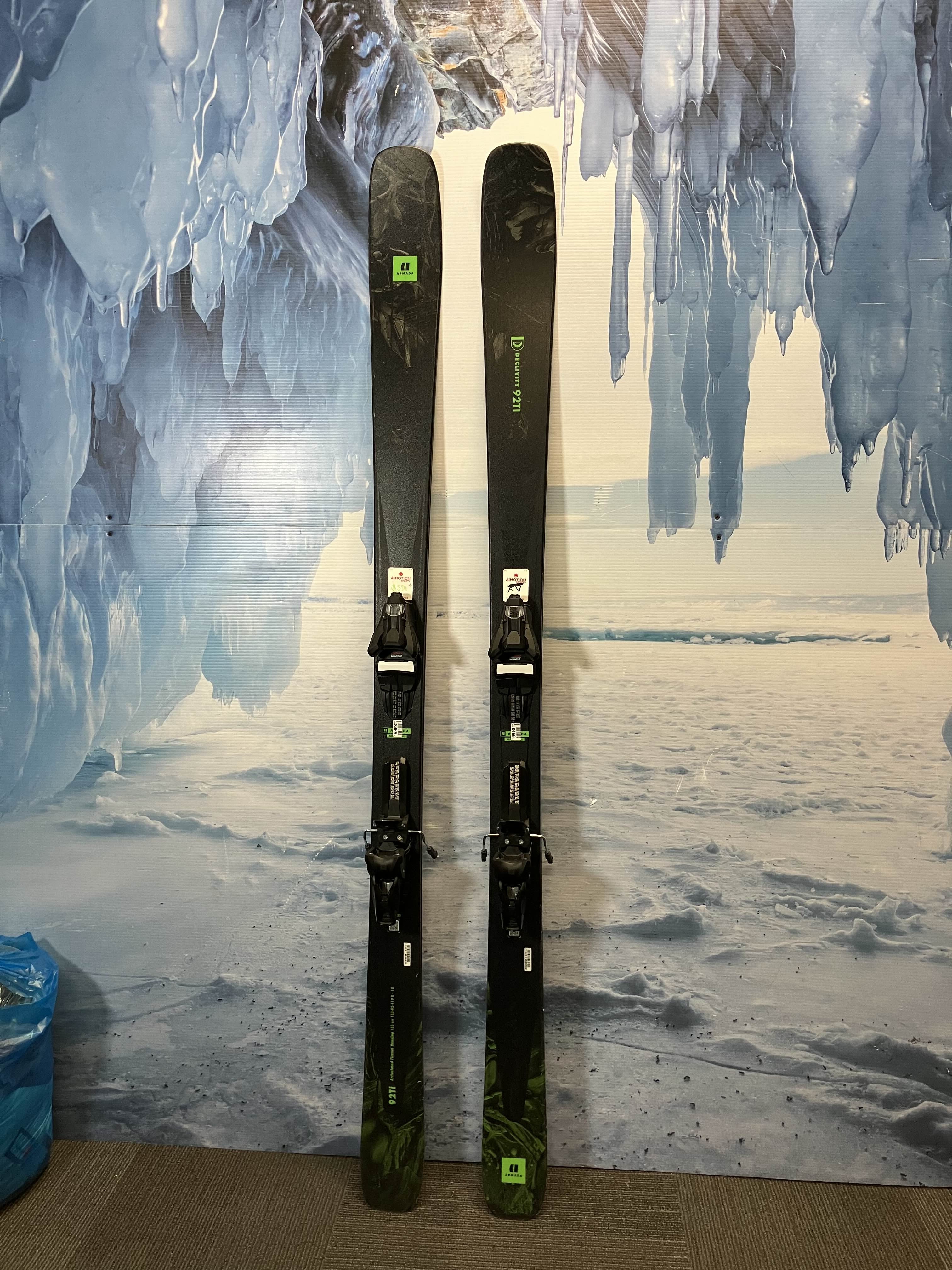 Used 2025 Armada Declivity 92Ti 188cm Skis w/ Armada Bindings