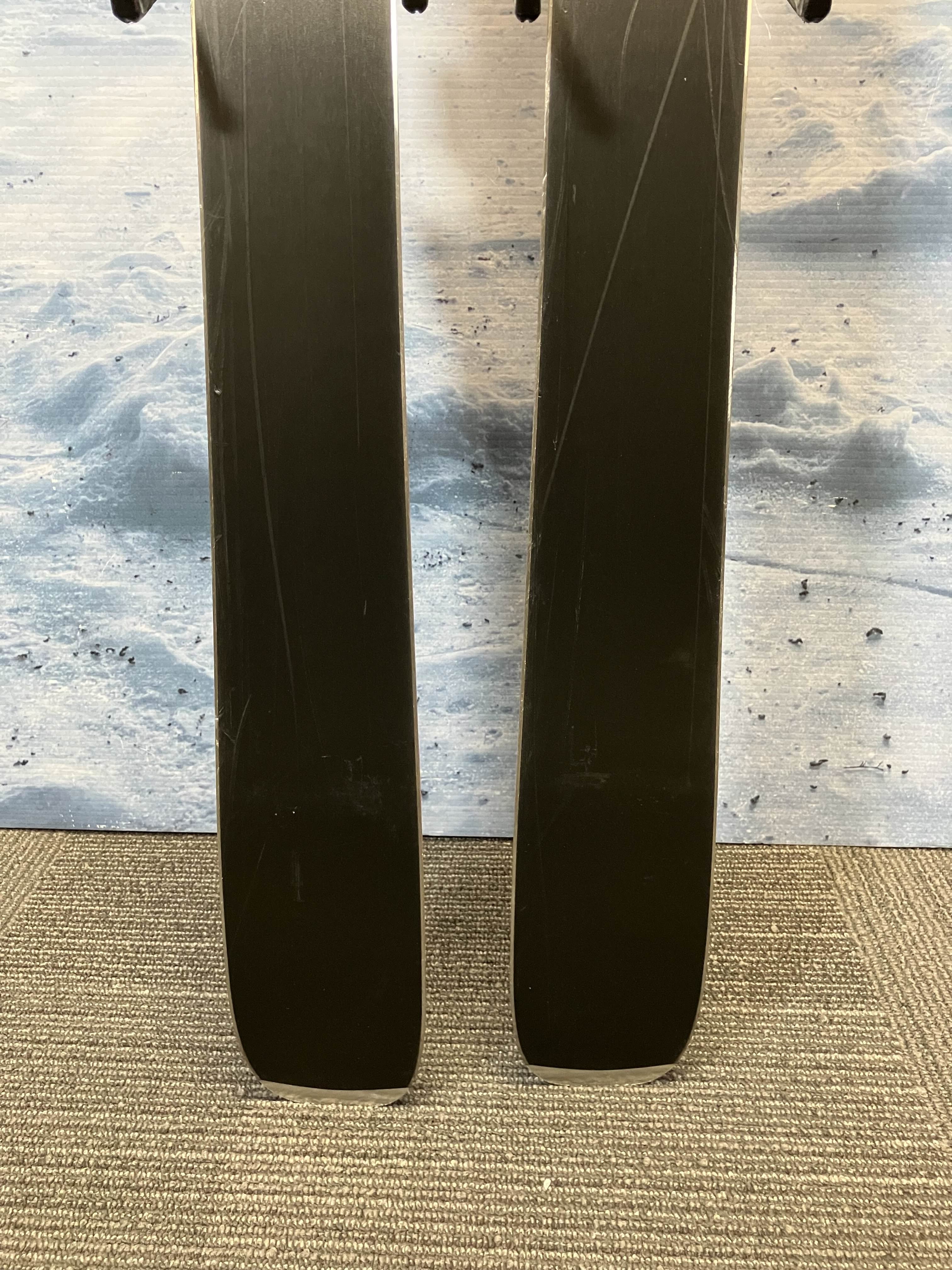 Used Rossignol Sender Soul 92 156cm Skis w/ Look Xpress Demo Bindings